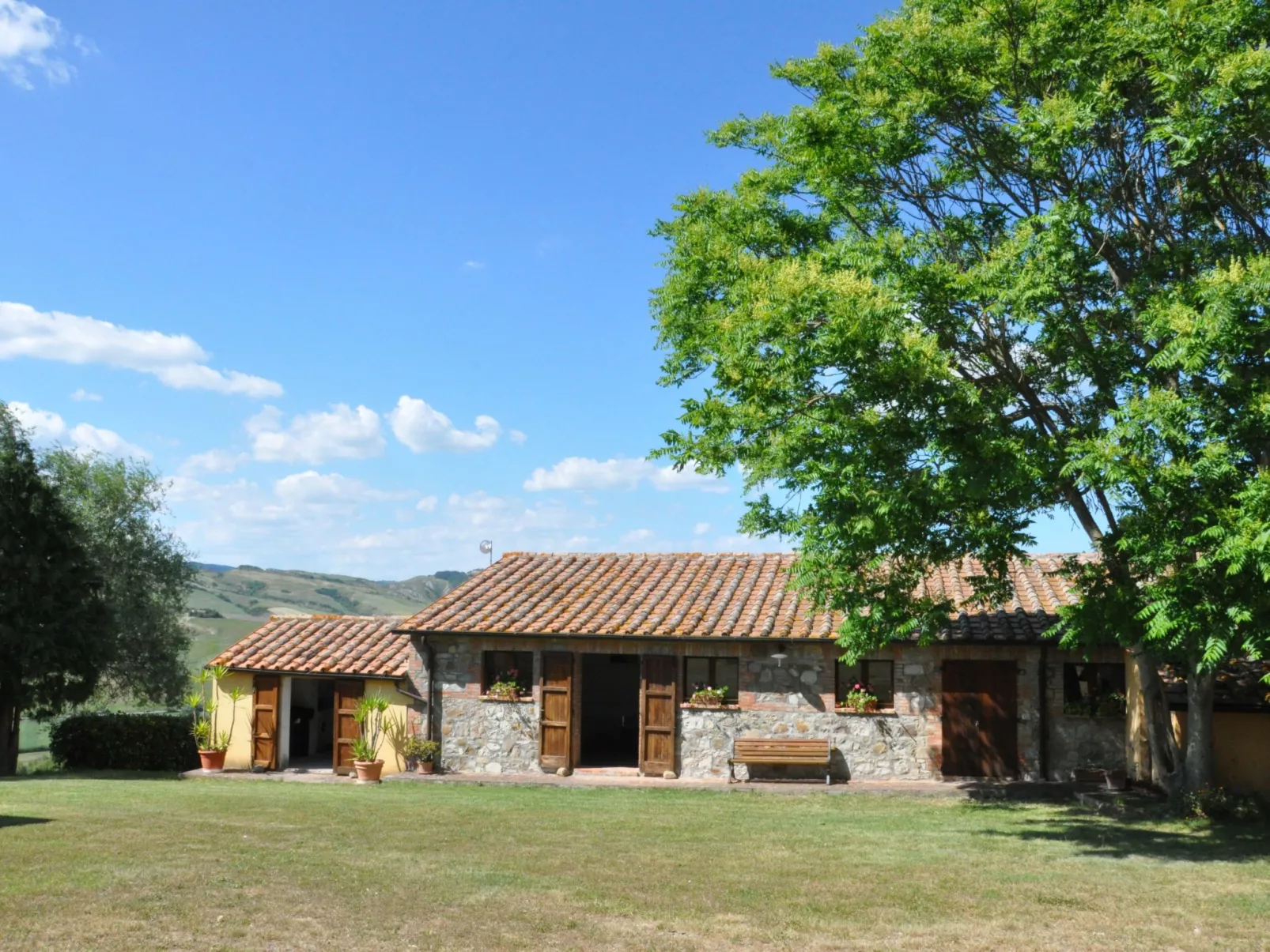 In Acquapendente mit großem Garten-Outside