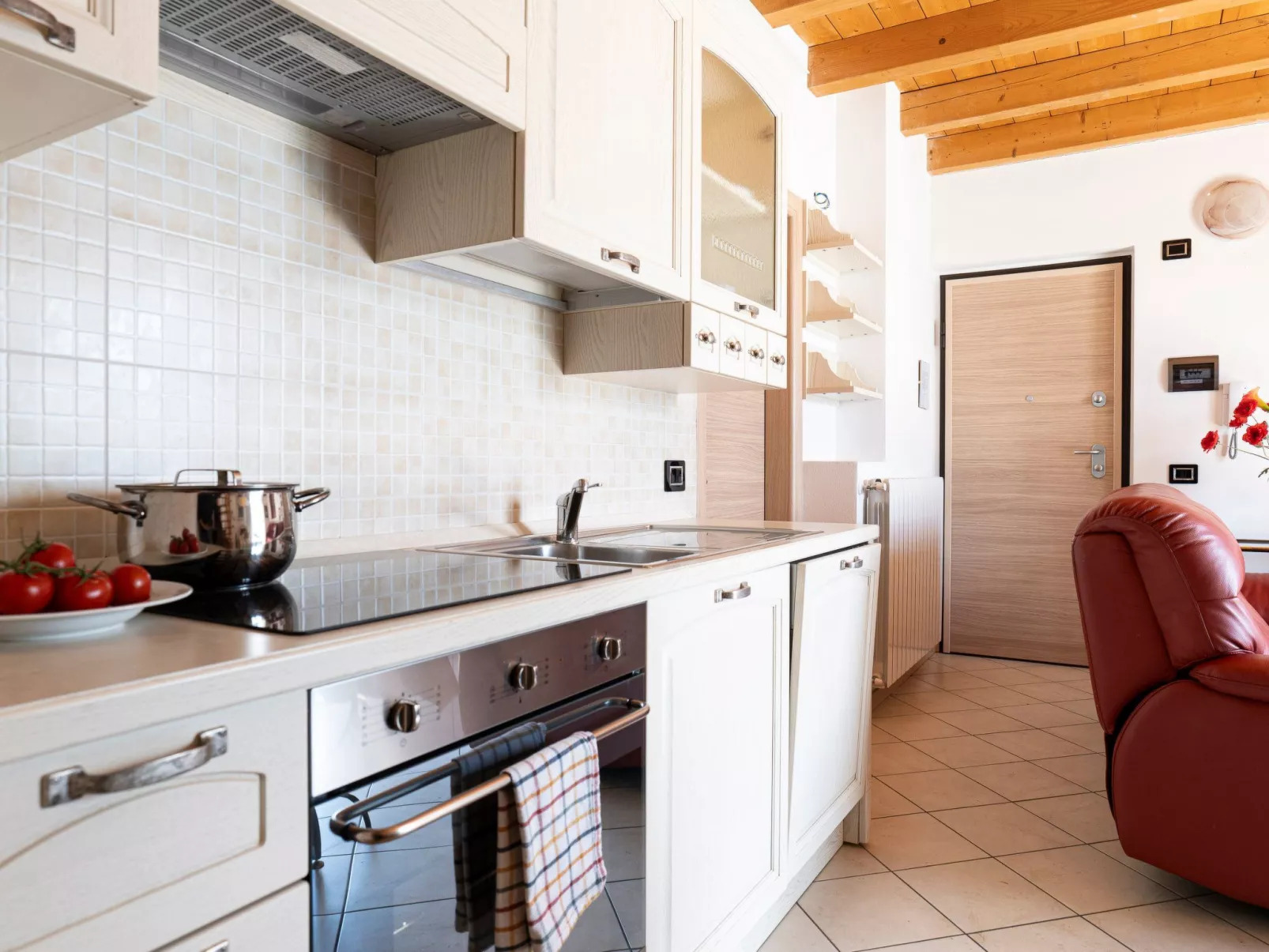 'La Villetta' mit Schwimmbad-Drinnen