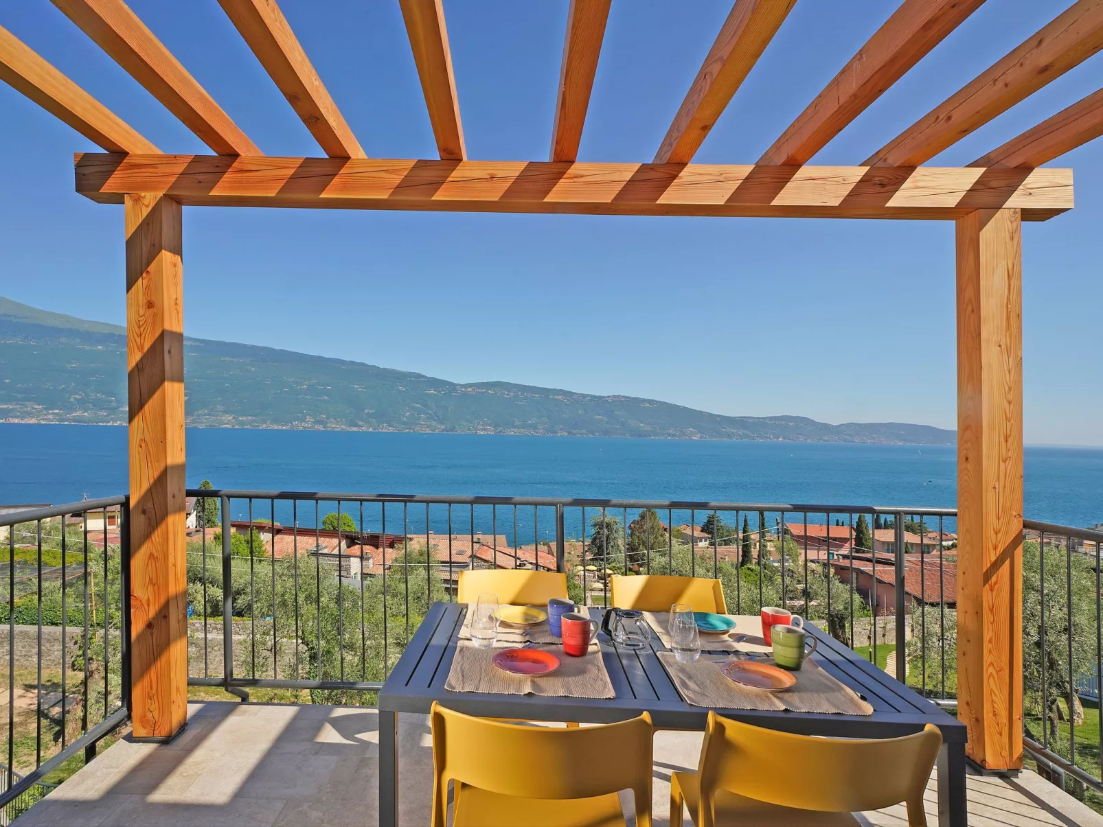 Residence Dany Drei-Zimmer-Wohnung 6 Betten-Dehors