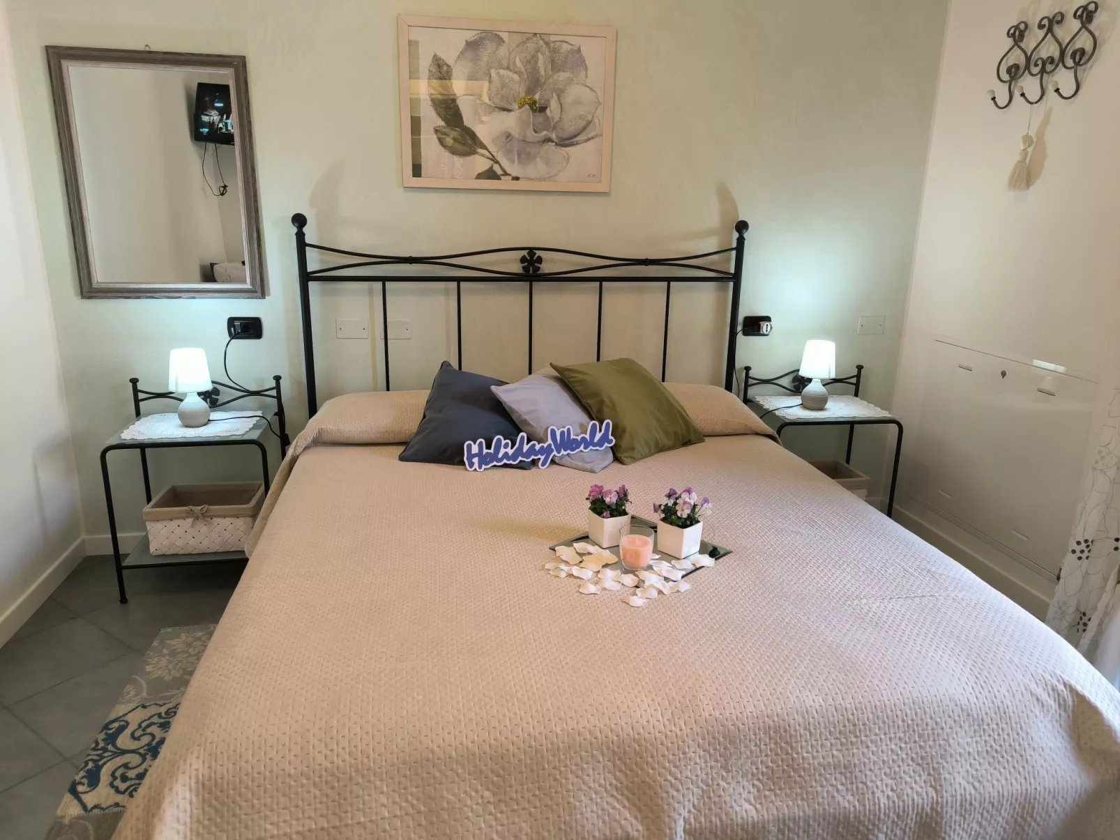 Sweet Awakening von Holiday World-Inside