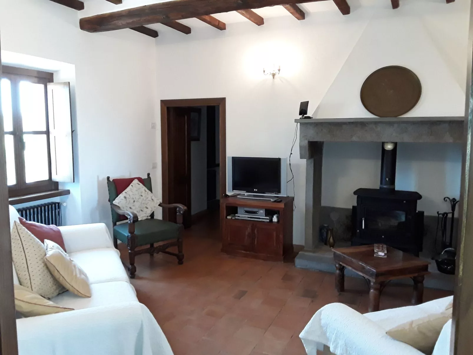 LaPorcilaia, Ferienwohnung mit Seeblick. - Dedans