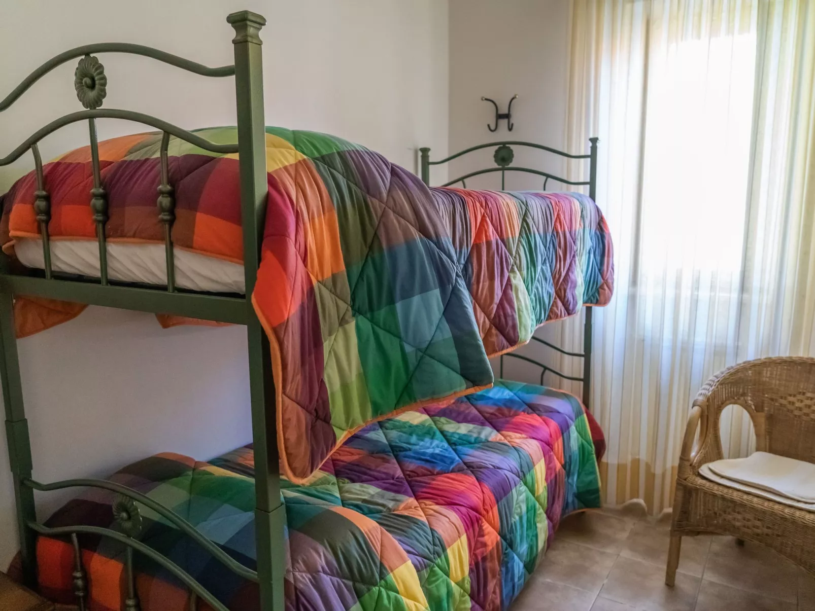 Wohnung 'Sunflower' mit Privatparkplatz-Dedans