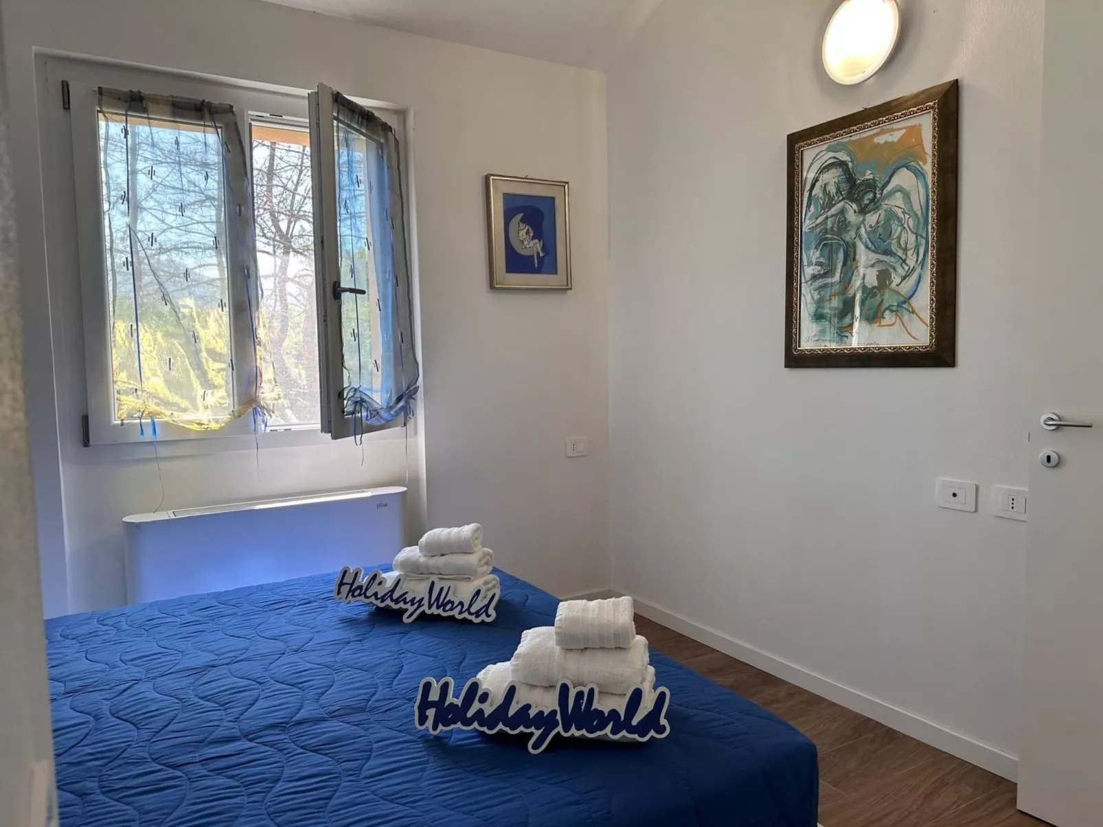 Oltre il Mare von Holiday World-Drinnen