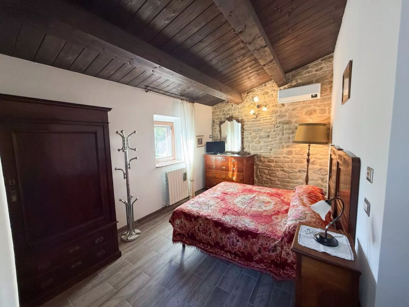 Ferienvilla mit privatem Pool und Whirlpool-Inside