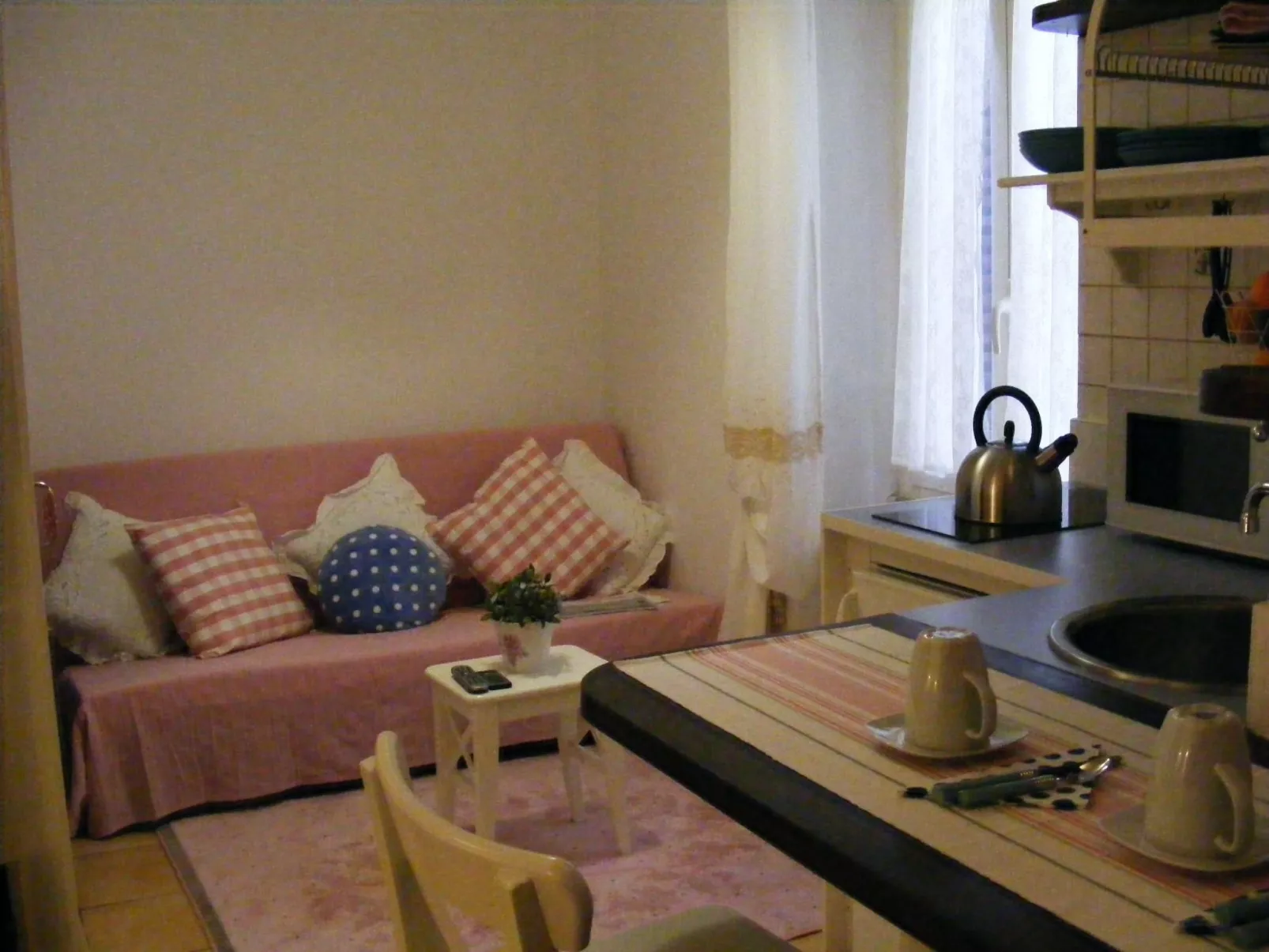 In Trastevere im Herzen von Rom-Inside