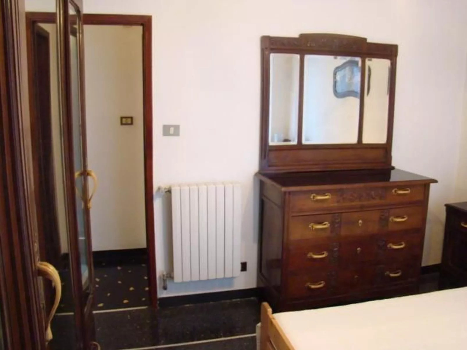 Wohnung mit Balkon-Image-tags.info