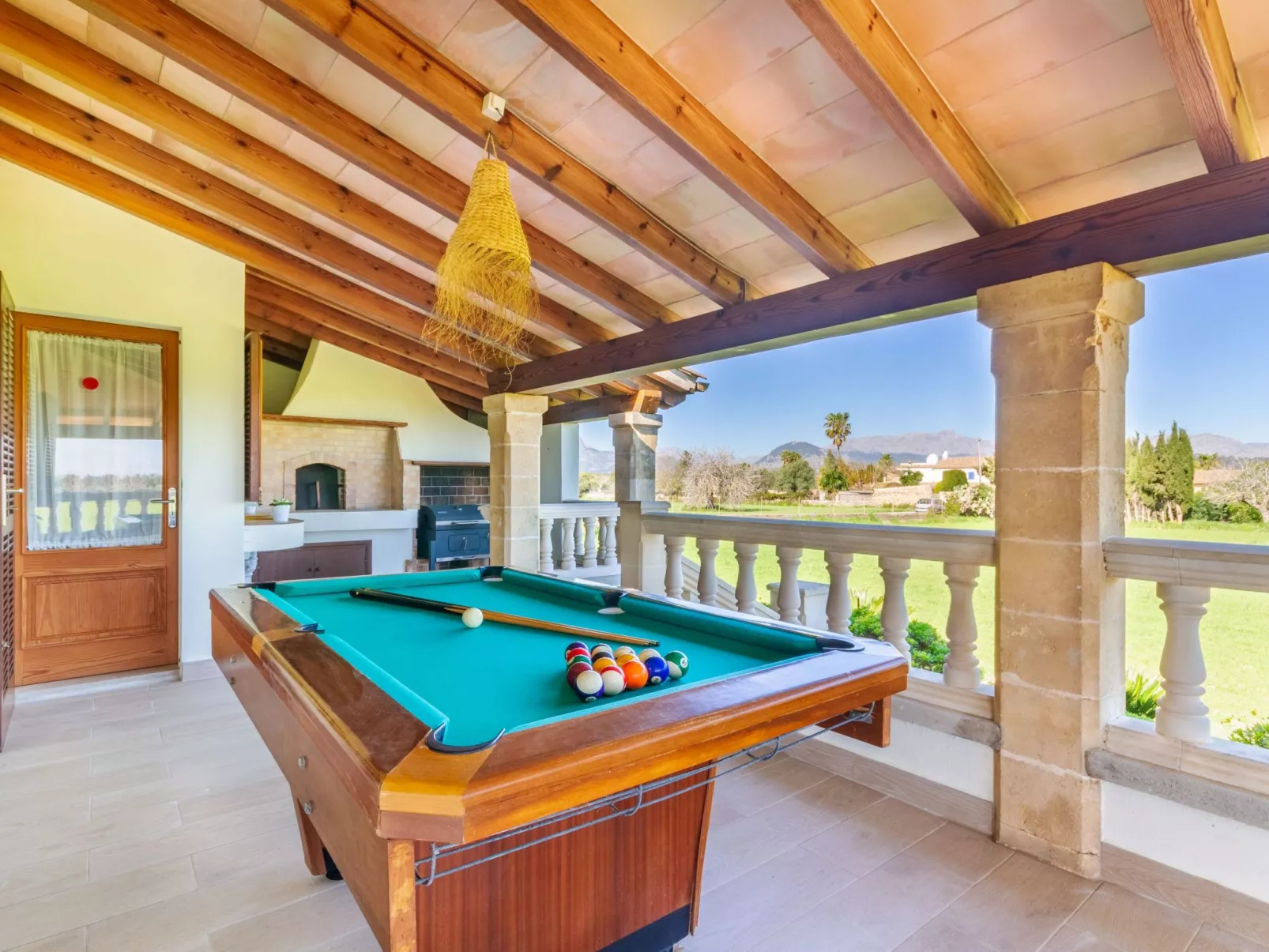 Villa Can Soler-Outside