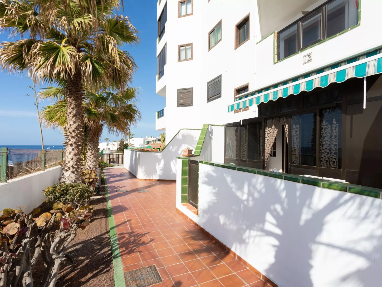 Apartment direkt am Meer-Draußen