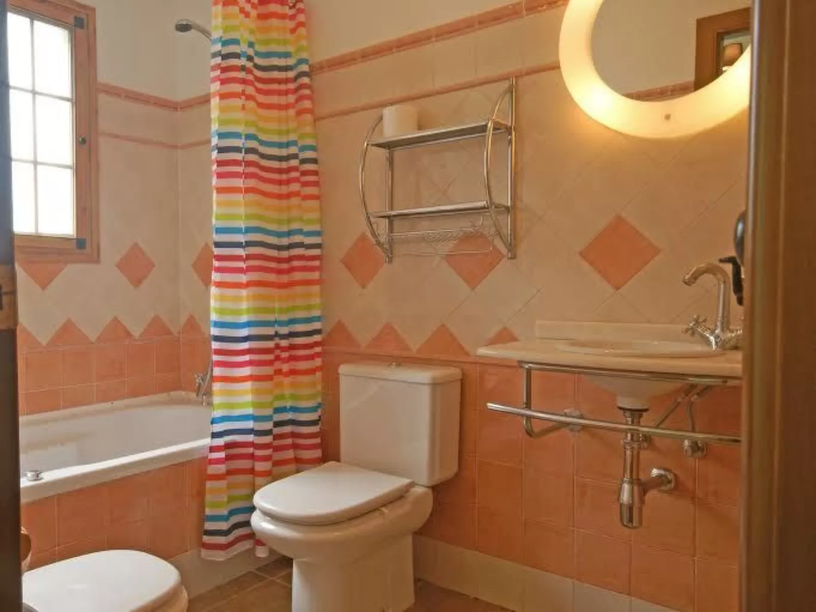 Modernes, geräumiges Ferienhaus in einem Naturschutzgebiet-Dedans