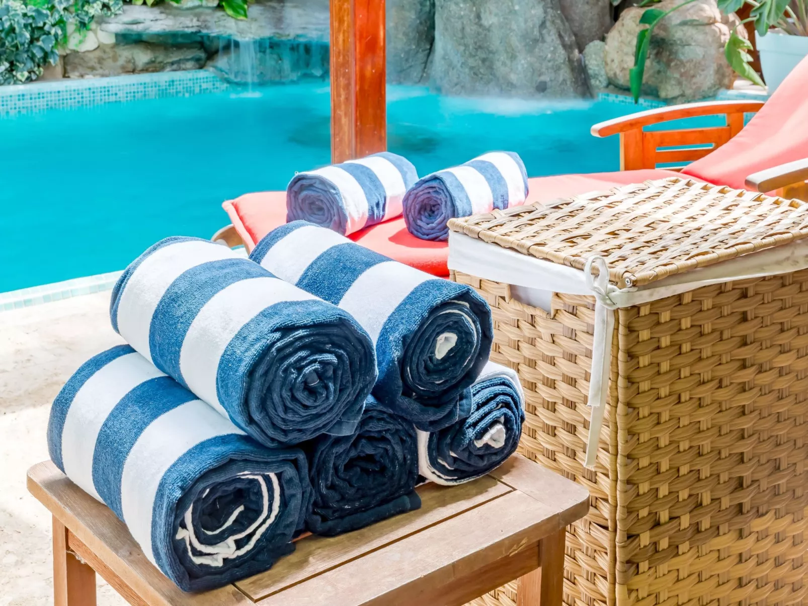 5-Suiten Madrid Villa Oasis, Schwimmbad-Spa, Fitnessraum, Club-Outside