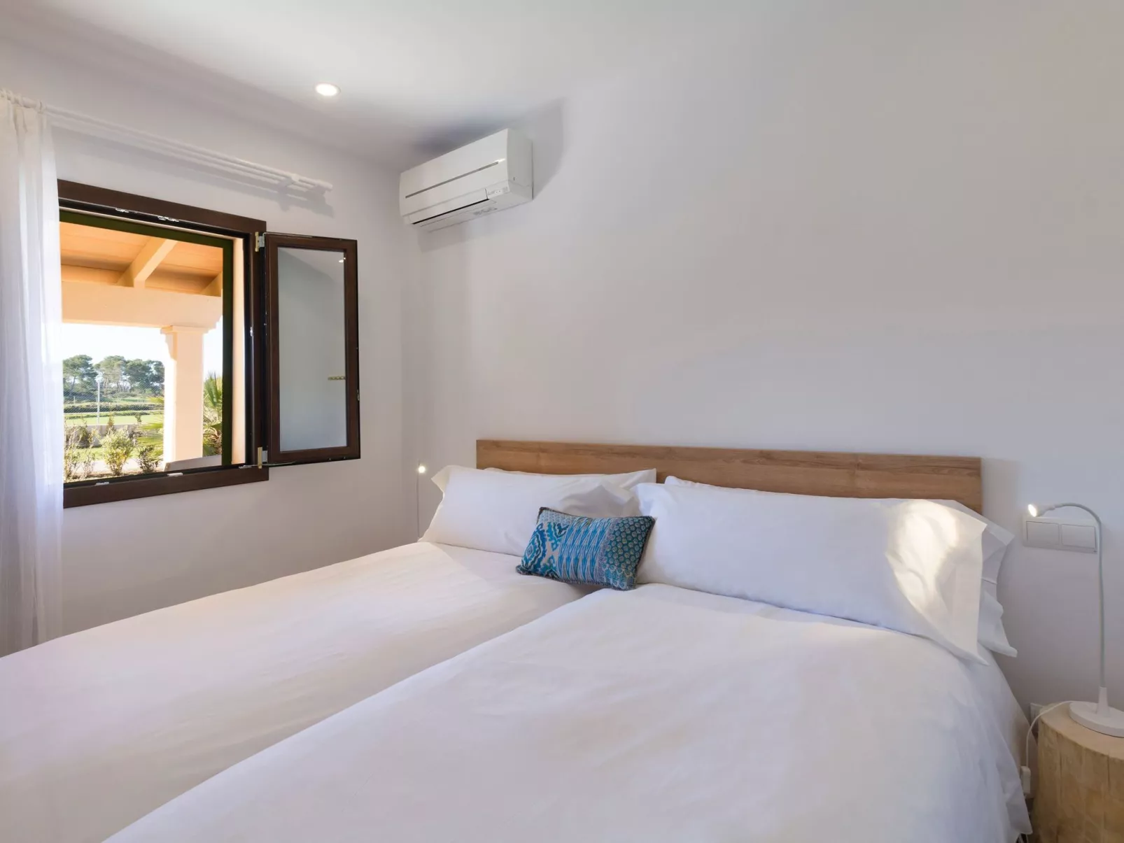 S'Hort de Marina mit Pool-Inside