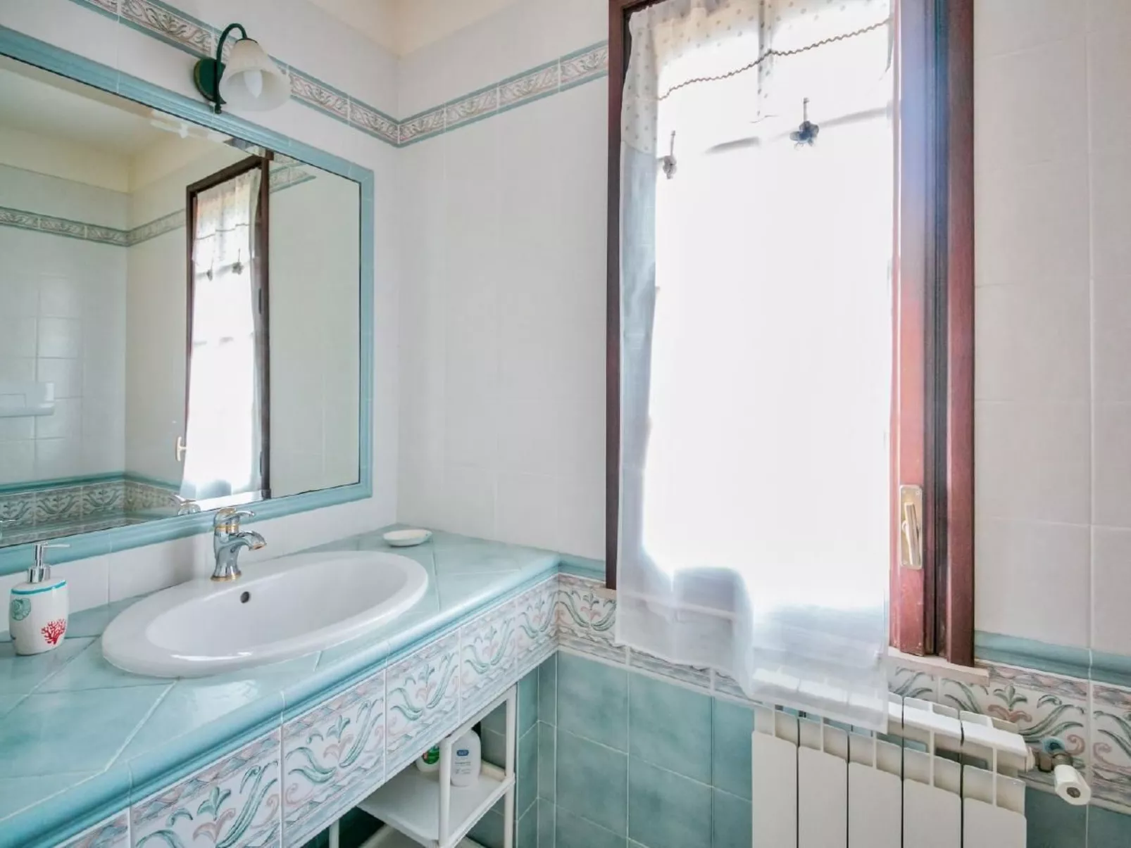 "Bouganvillae" mit Pool-Dedans