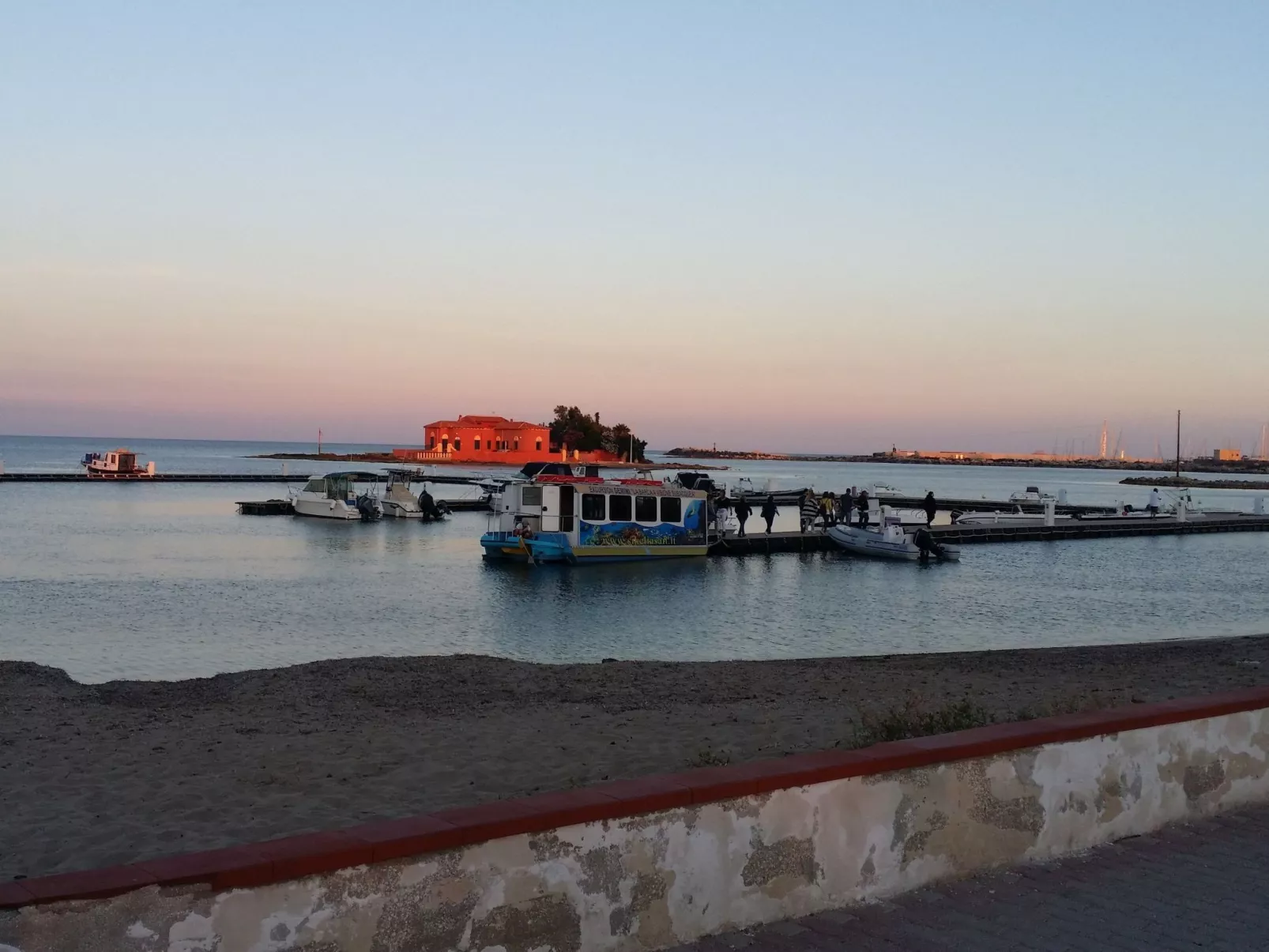 Wohnung in Portopalo der Farben-Image-tags.info