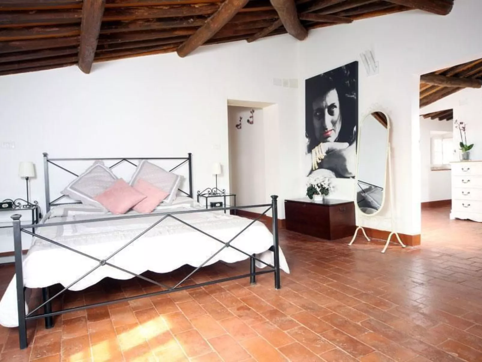 'Villa Lorien' mit Wasserblick-Drinnen