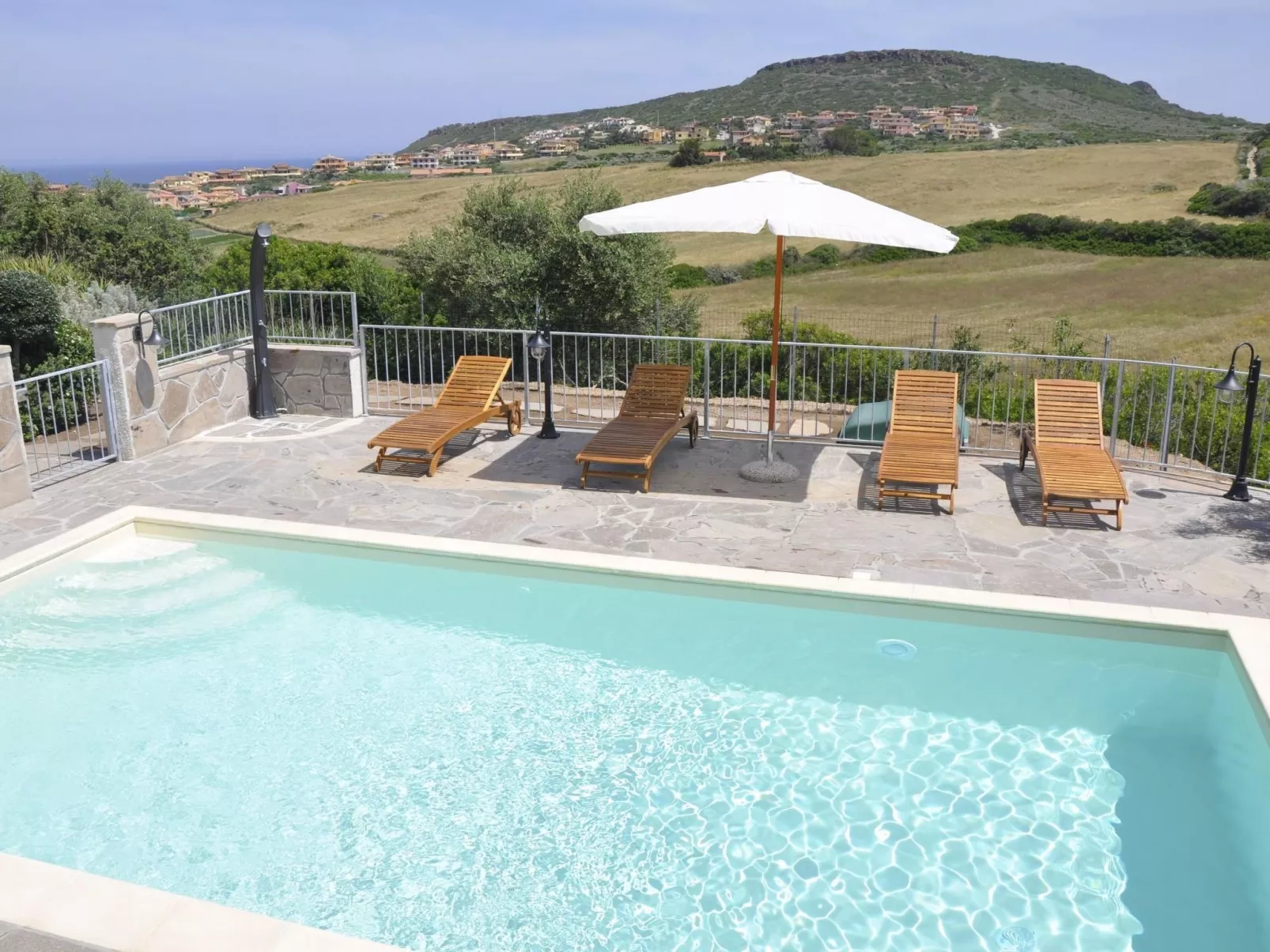 Lubagnu Vacanze- Zwei-Zimmer-Wohnung D-Dehors