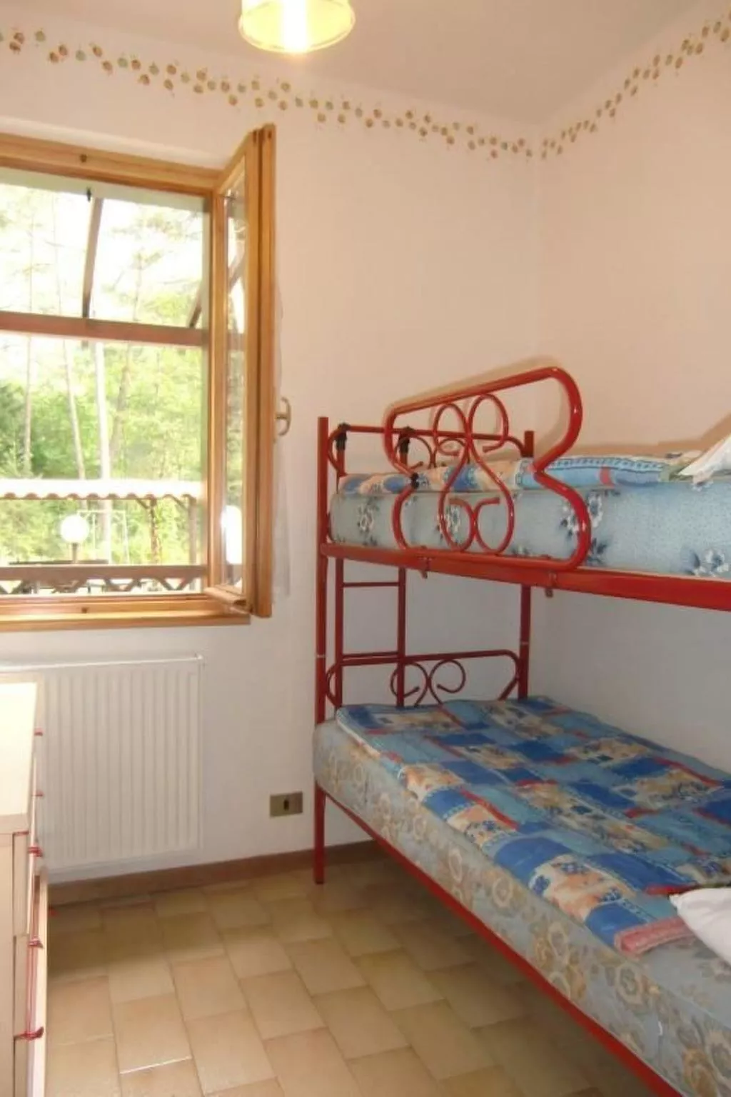 Erdgeschosswohnung mit möbliertem Garten-Image-tags.info