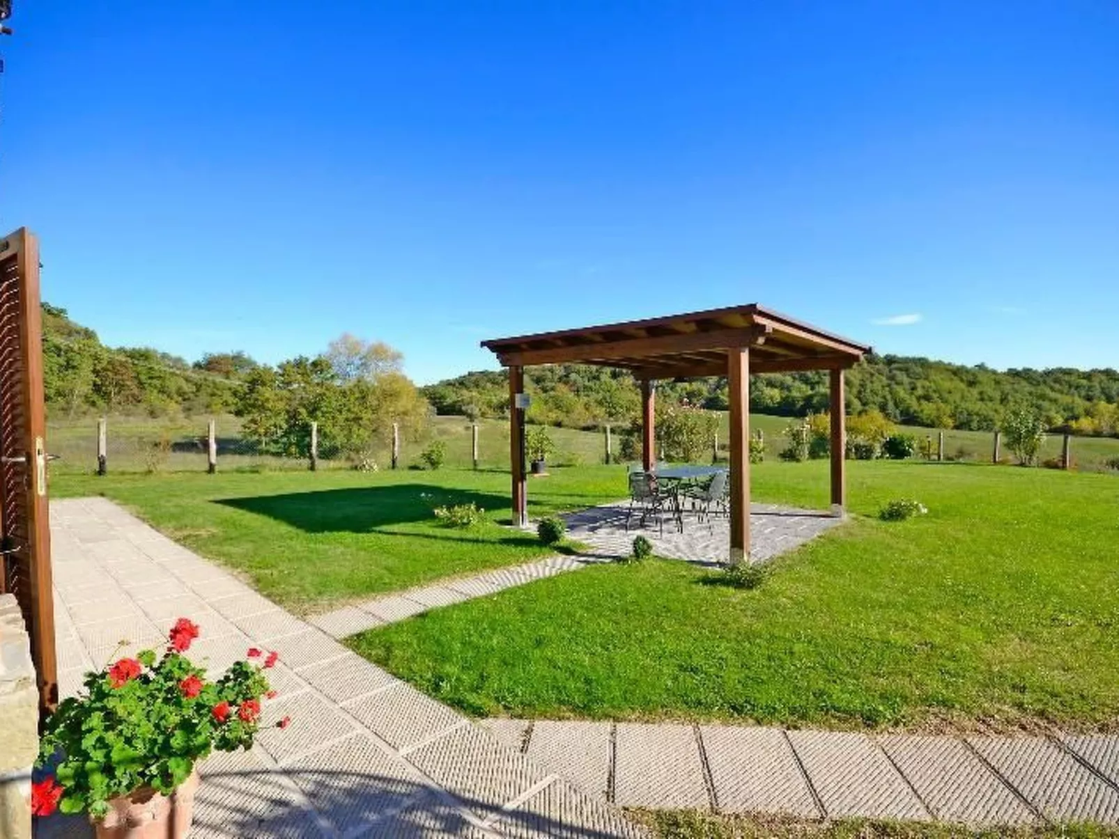 "Poggio del Fabbro-Image-tags.info