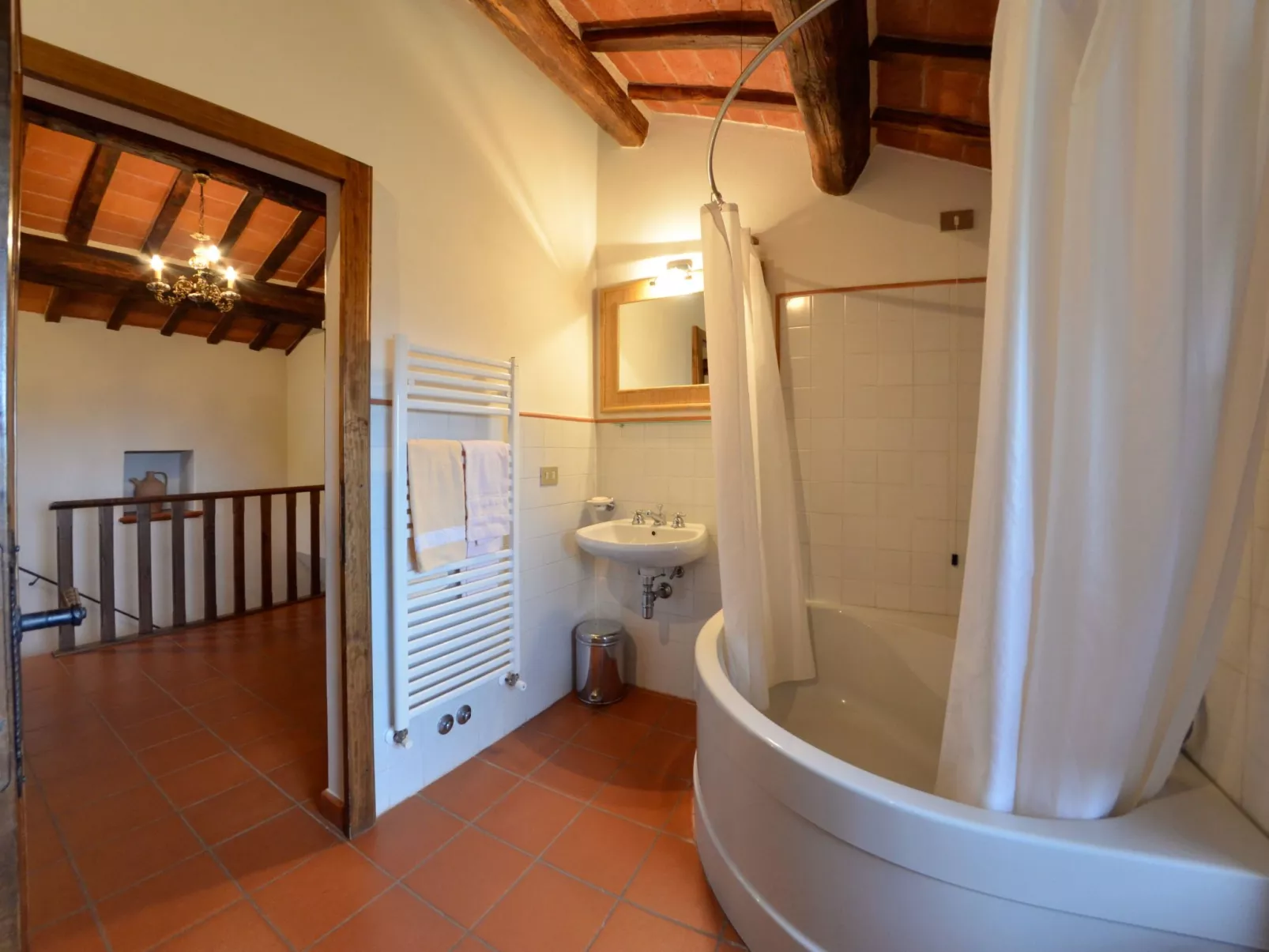 Villa Eugenio-Dedans