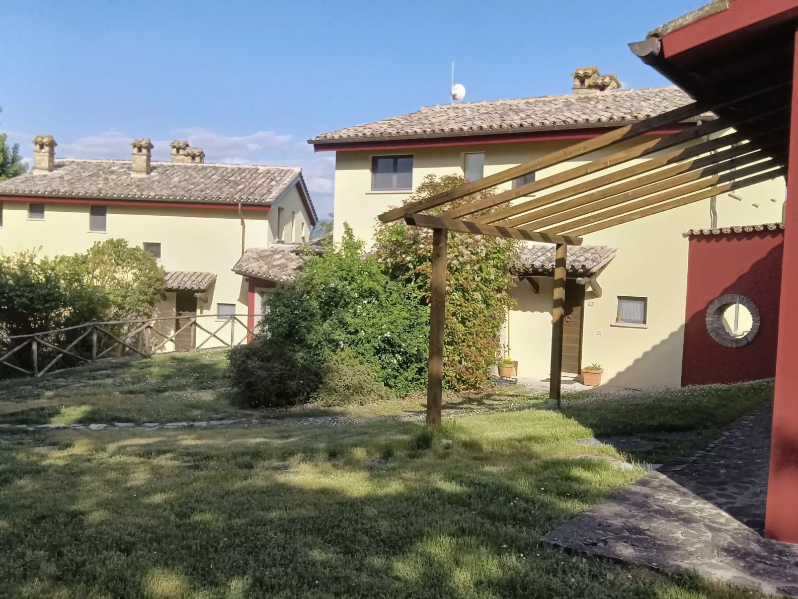 Wohnung "Glicine"-Dehors