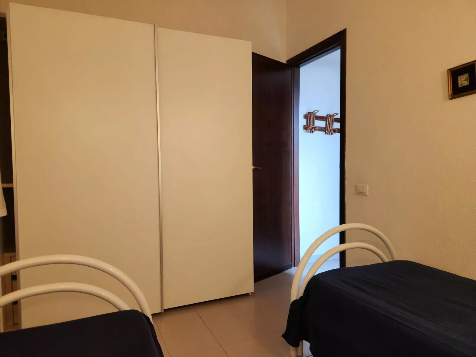 Trilo Mulbery mit großem Garten-Inside