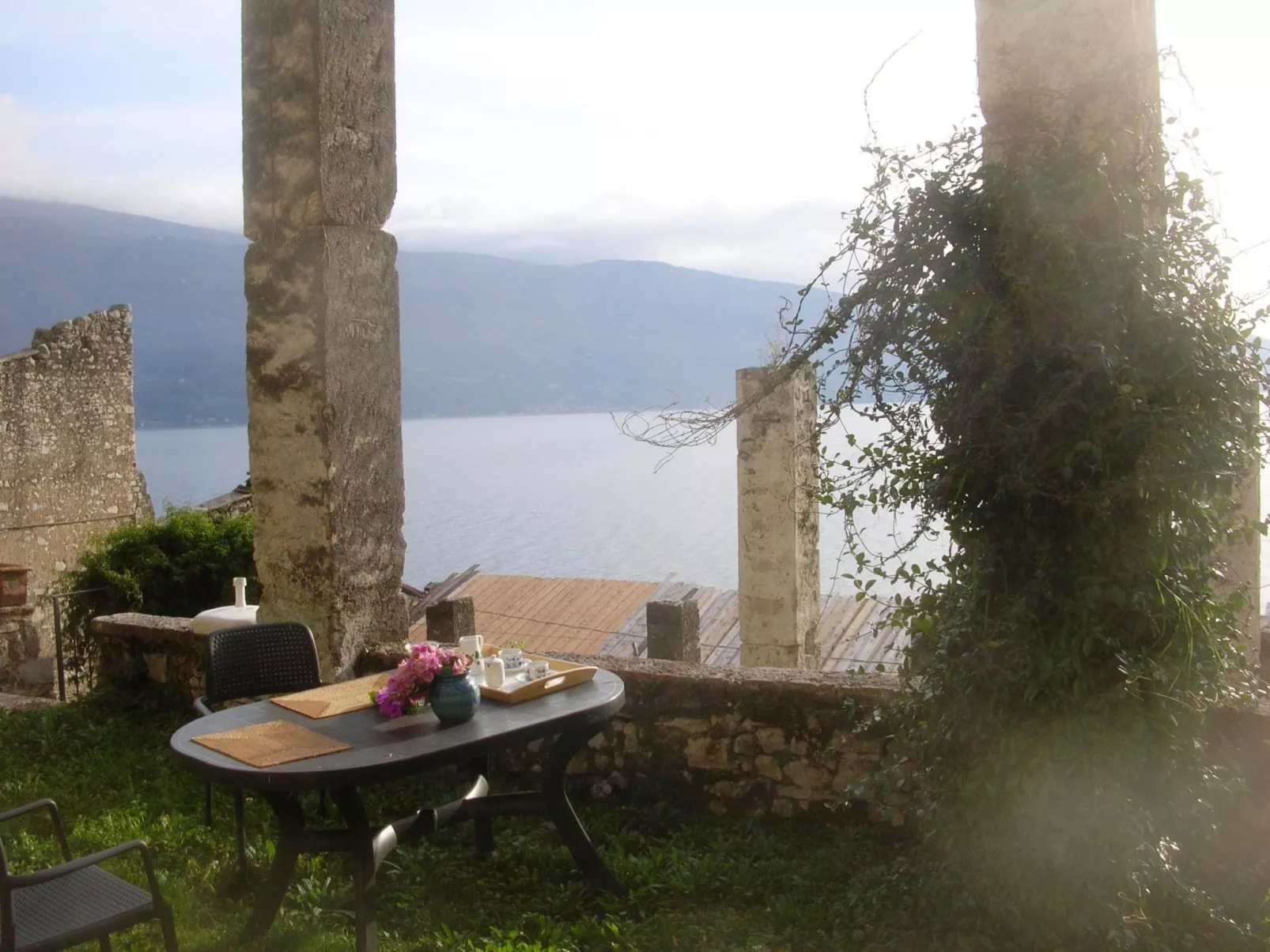 Clementina Romantisches Appartement mit Seeblick-Outside