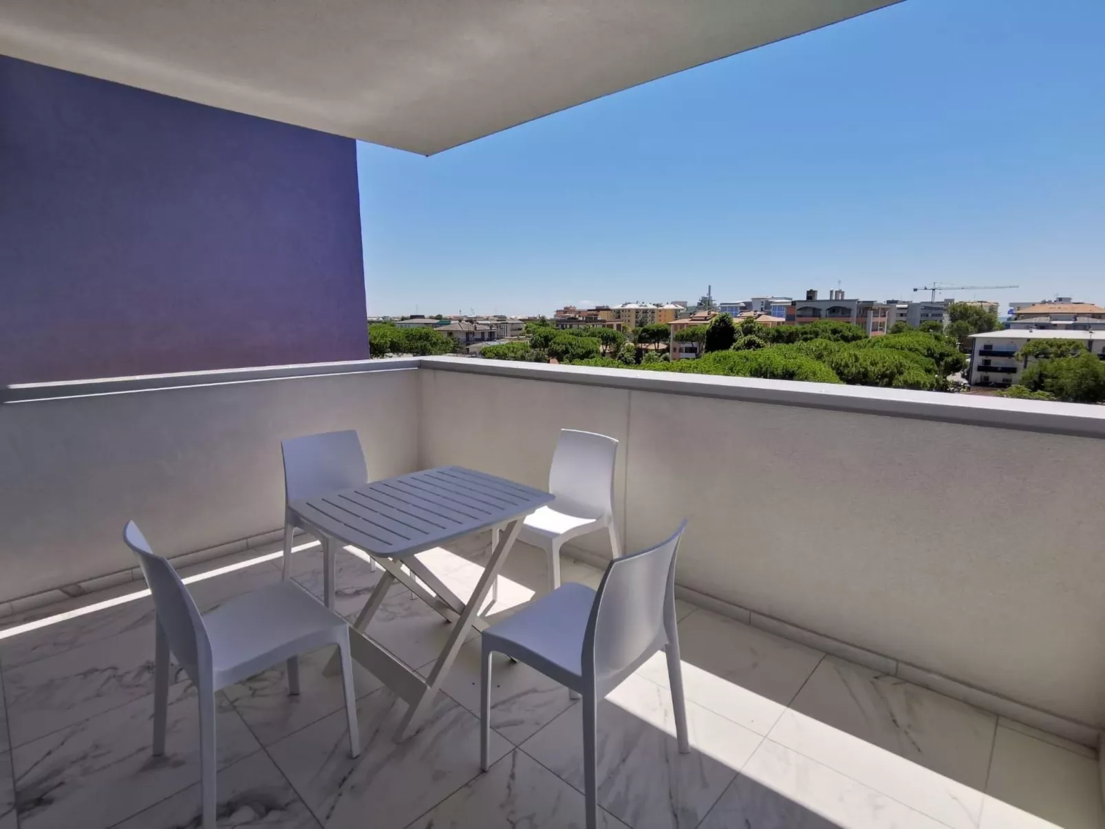 Ein-Zimmer-Wohnung "Saturnotel 503-Draußen