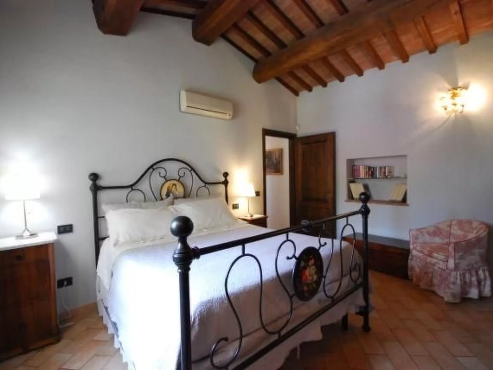 Gemütliches Ferienhaus mit Privatem Pool-Inside