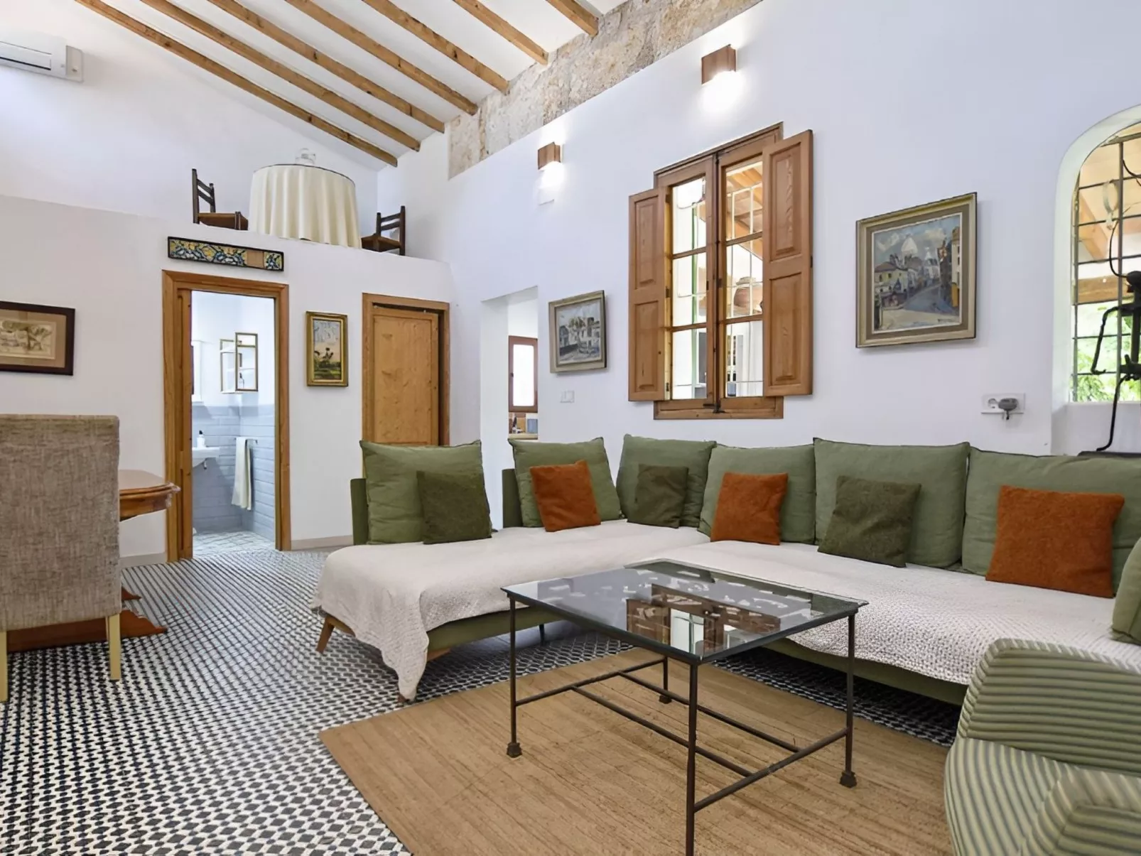 Finca "Valls" mit Garten, Grill und Terrasse-Drinnen