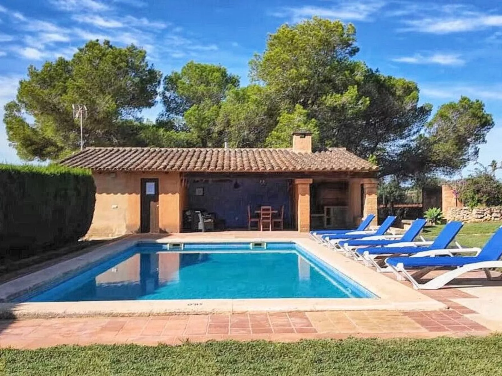 Bonita casa cerca del mar-Image-tags.info