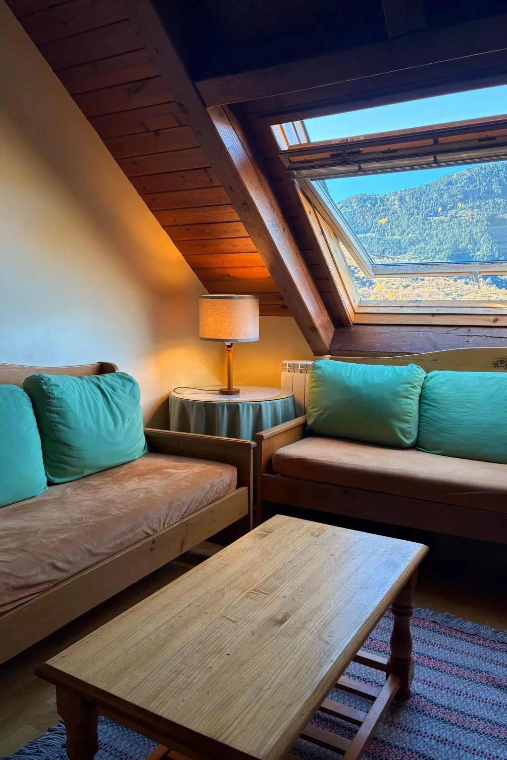 Triplex Erta 8 mit Dachgeschoss und ausgezeichneter Aussicht Vall de Boí-Drinnen