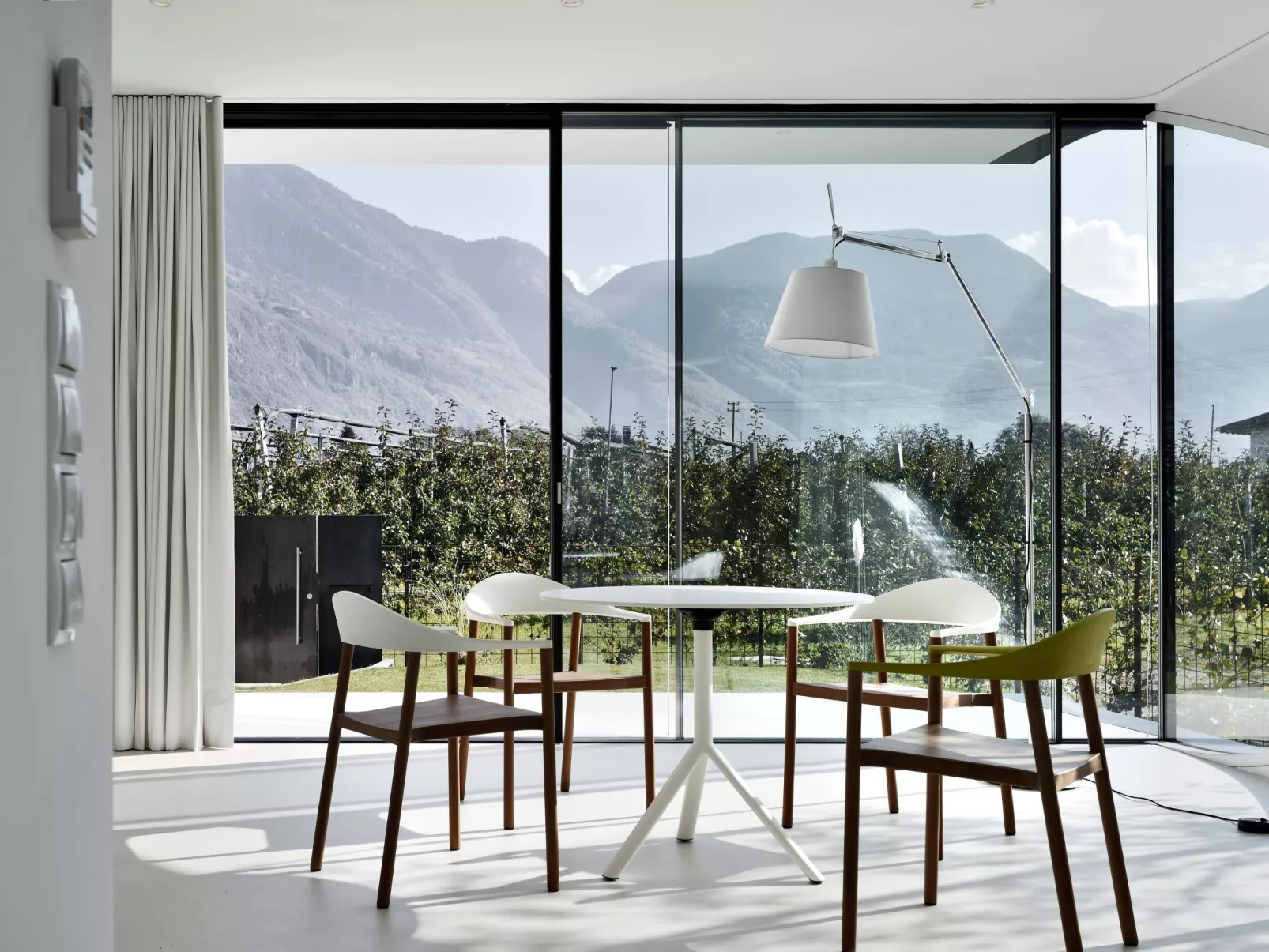 Mirror House Nord-Inside