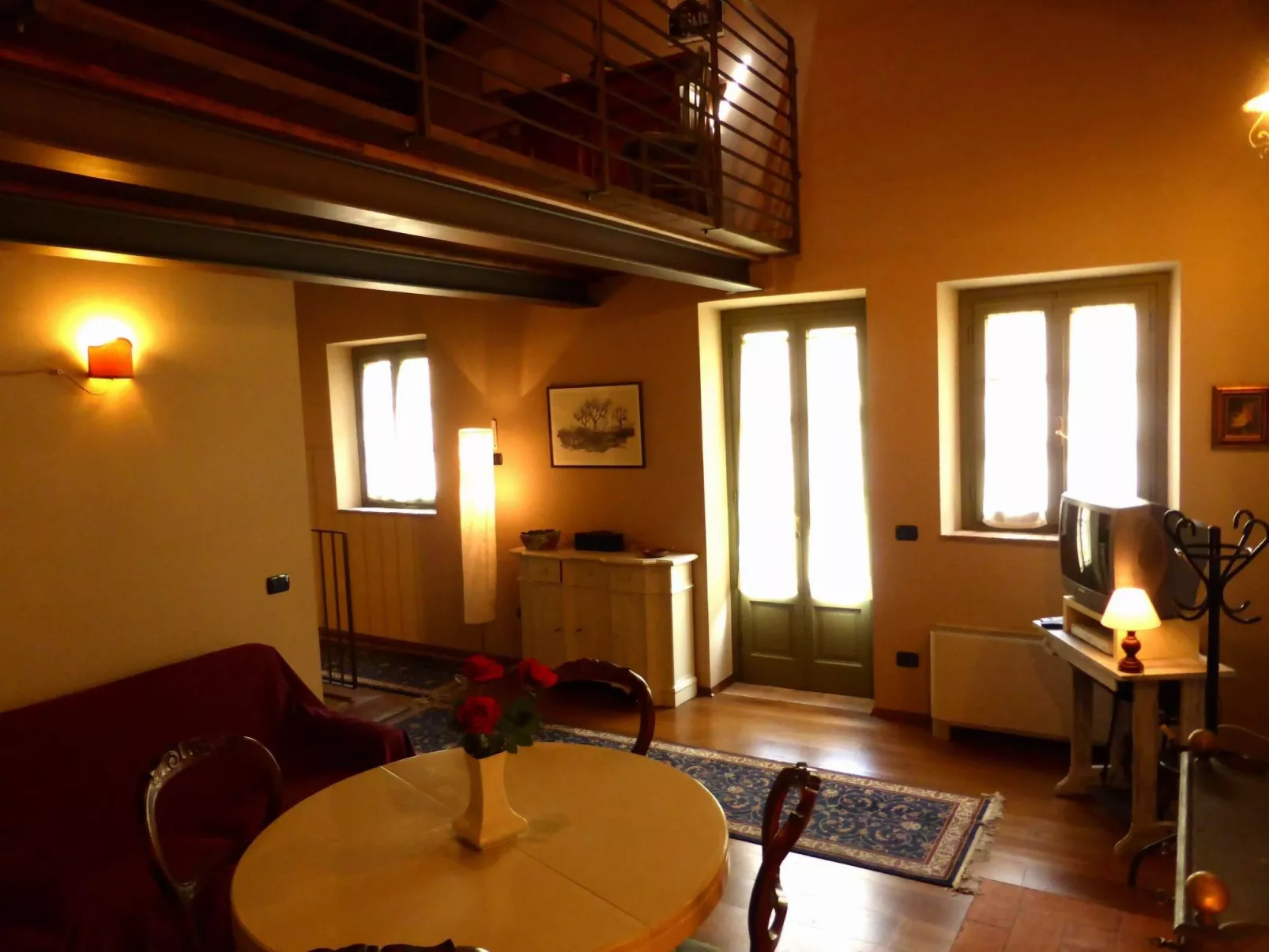 Haus mit Garten, Terrasse, in den Hügeln von Lucca-Inside