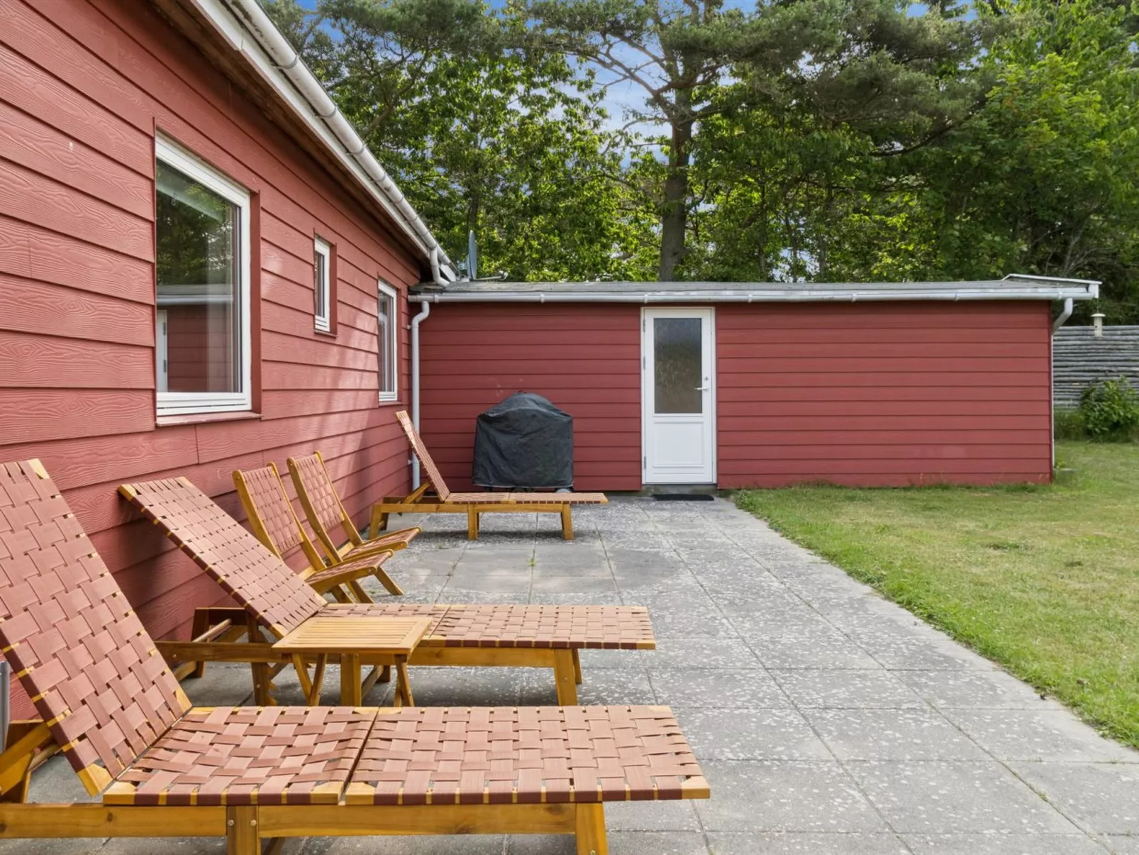 "Torbjörn" - 100m from the sea-Draußen