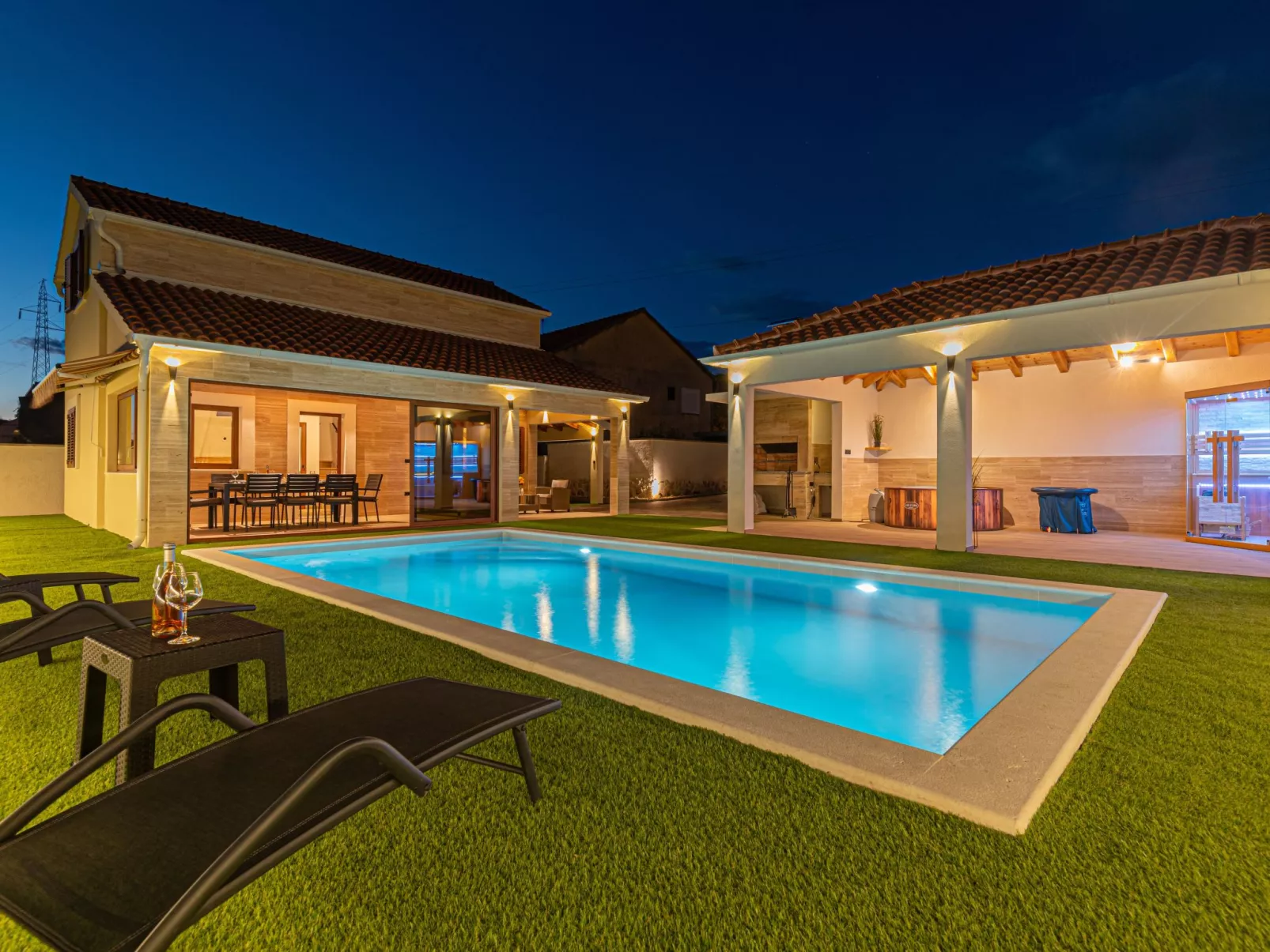 Villa Casa Del Sol-Outside