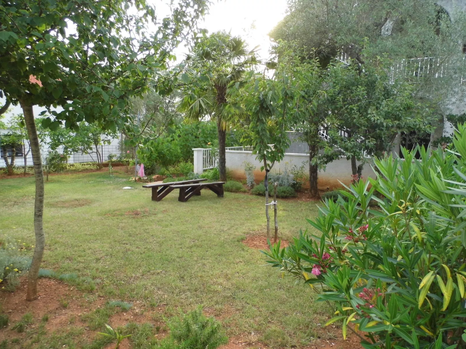 "Einfach, aber schön."-Outside