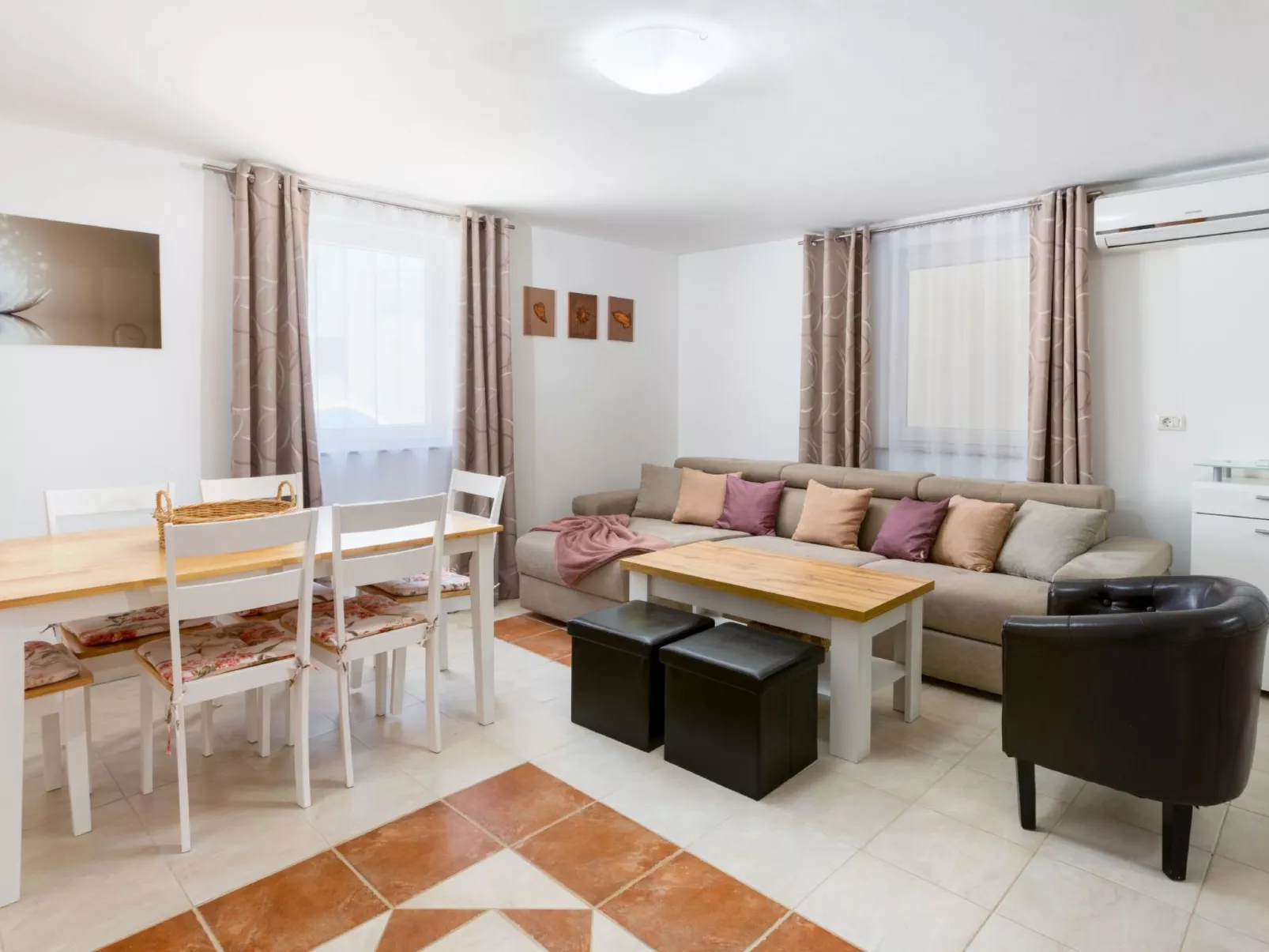 Wohnung direkt am Strand-Drinnen