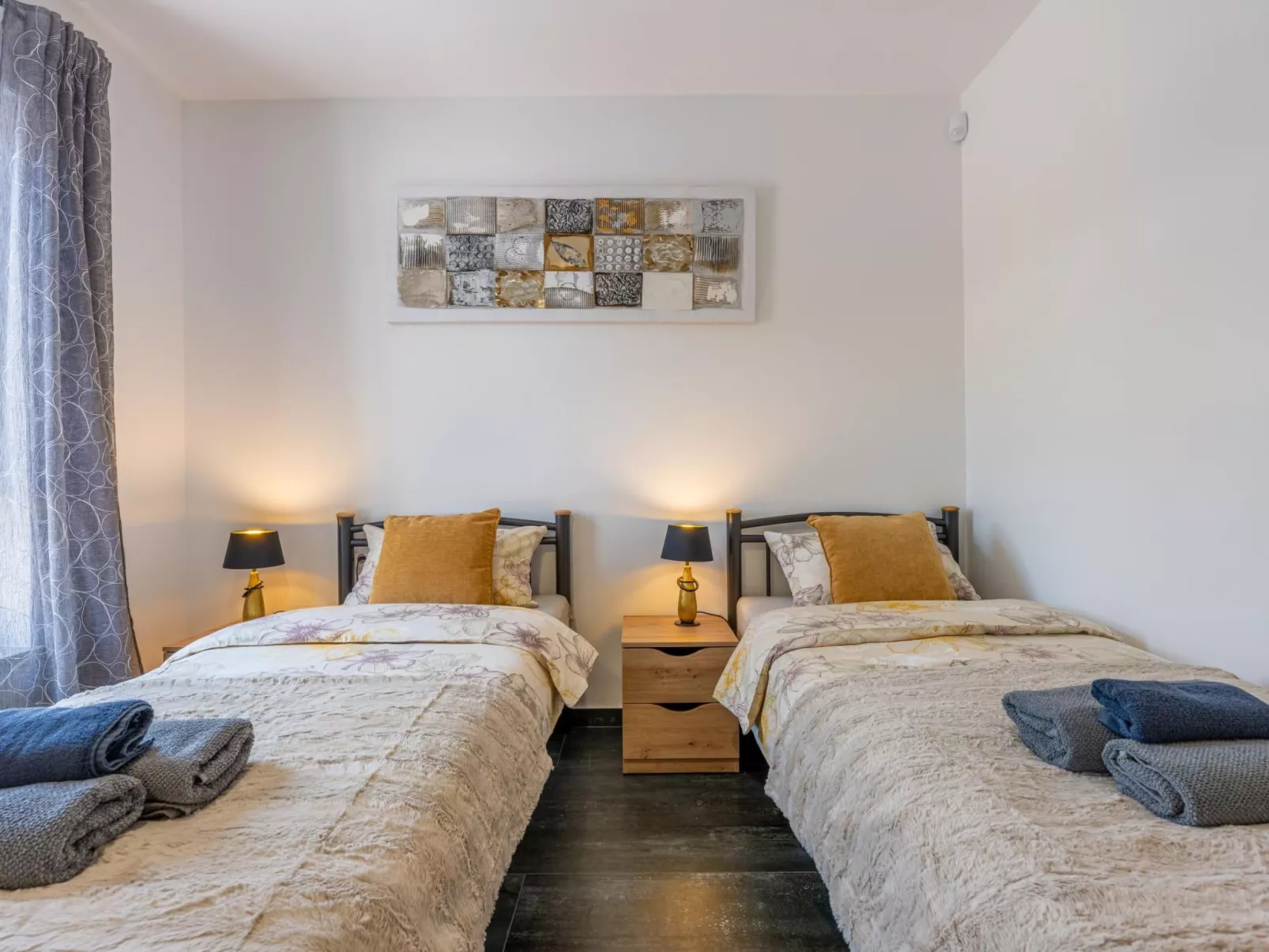 Apartment Rose mit privatem Pool-Inside