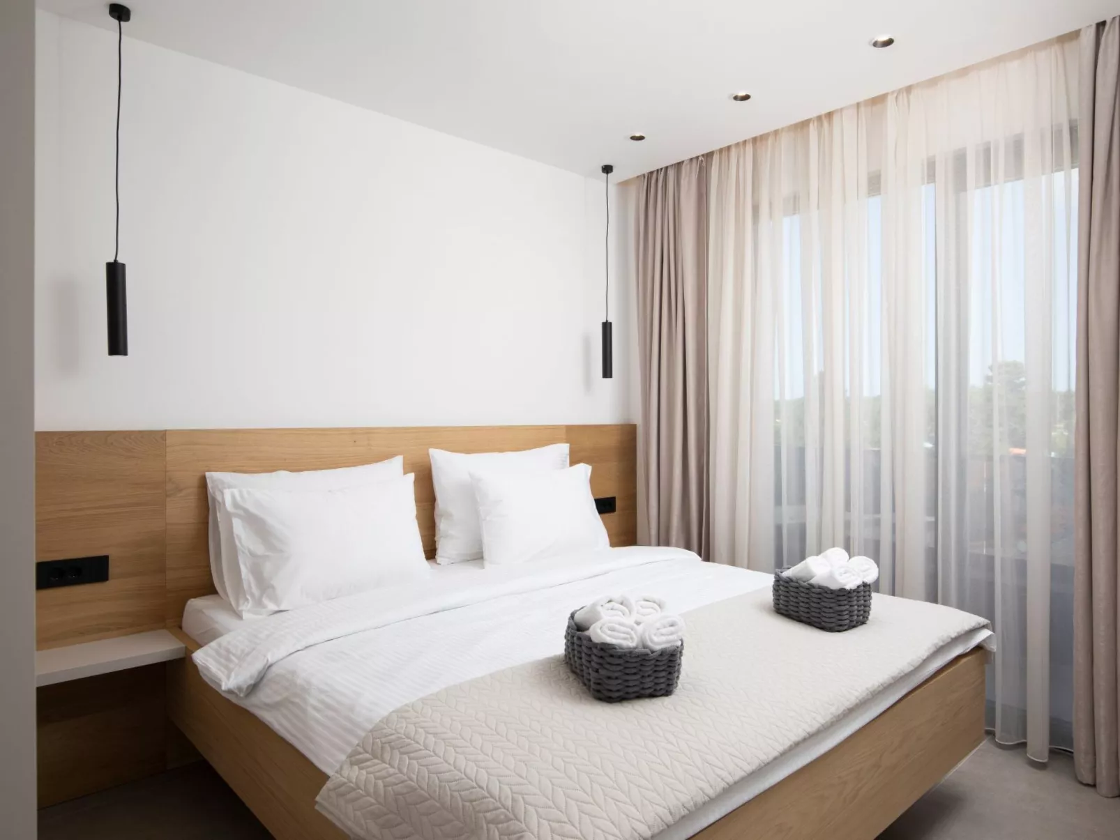 "Amore Bijeca - B6"-Inside