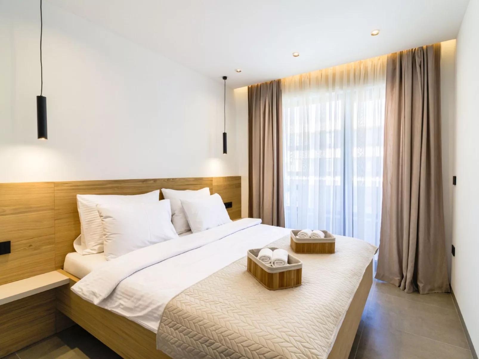 "Amore Bijeca - B1"-Dedans