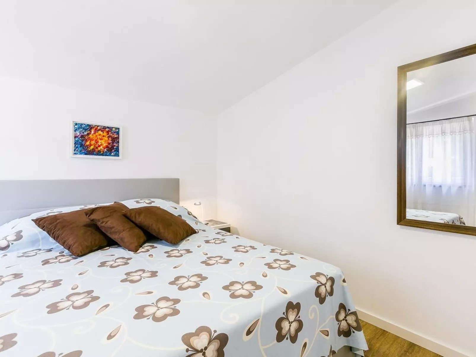 "Elvira" mit Terrasse-Dedans