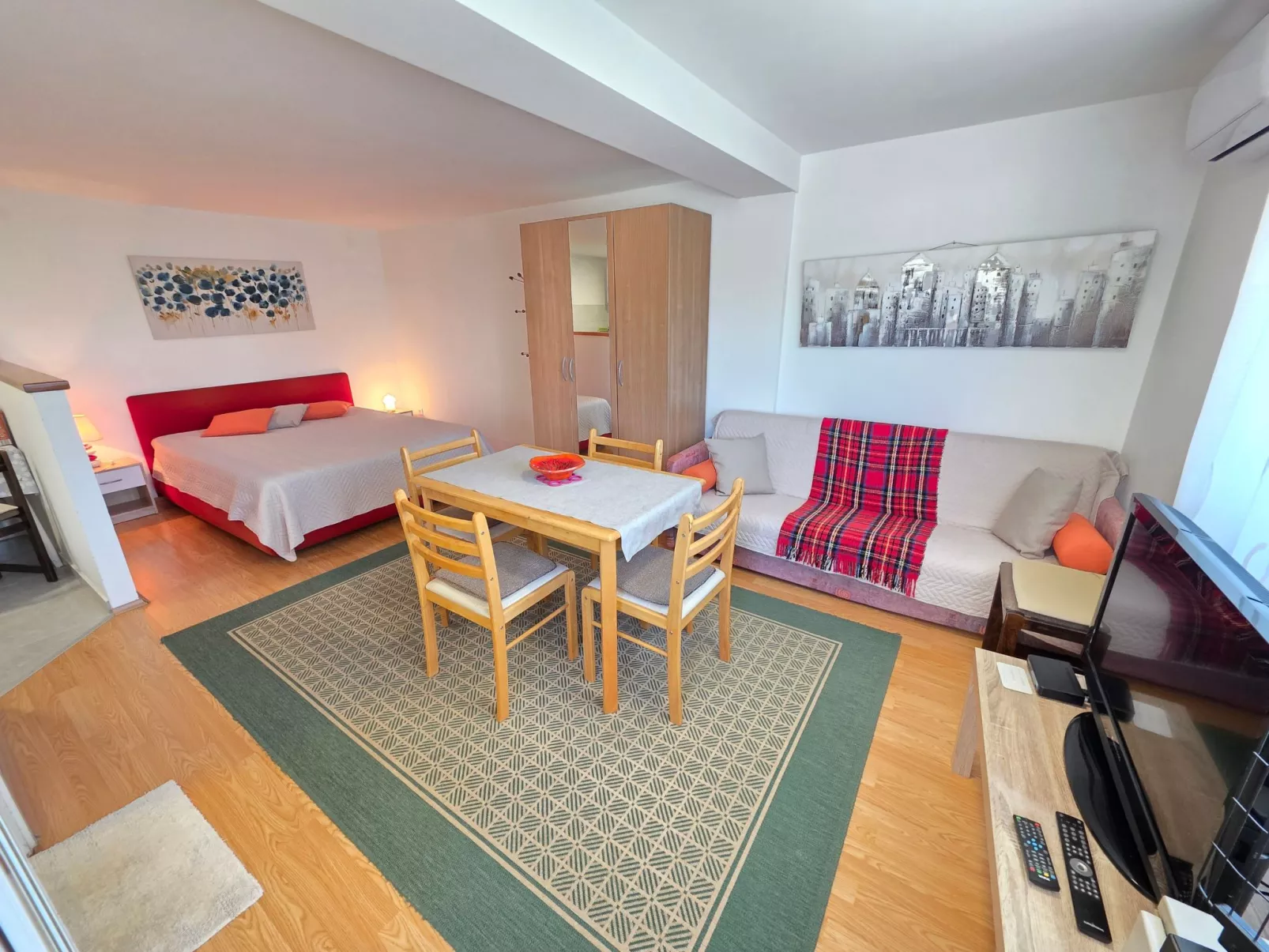 Wohnung in Crikvenica mit Terrasse-Drinnen