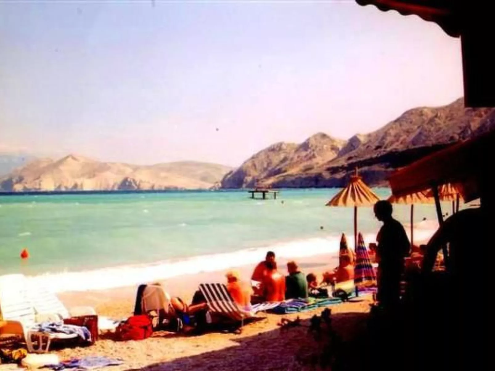 Mit Blick auf das Wasser-Outside