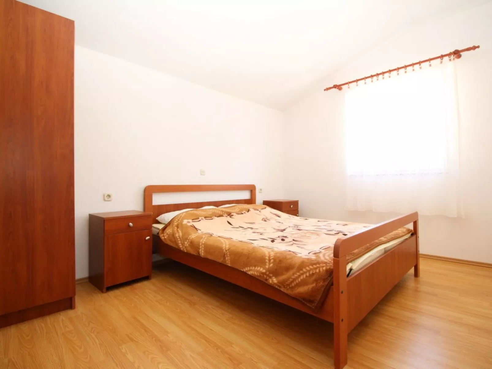 In Baška mit Eigenem Balkon-Drinnen