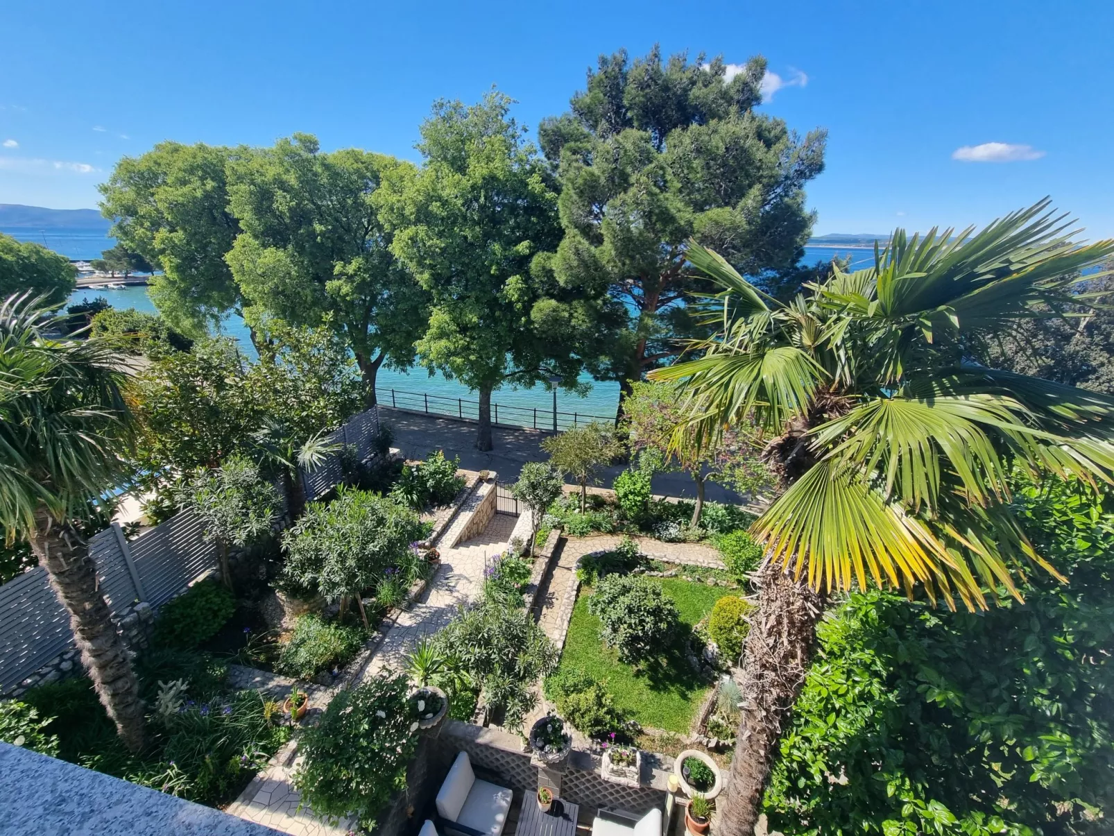 Wohnung 10m vom Strand entfernt-Draußen