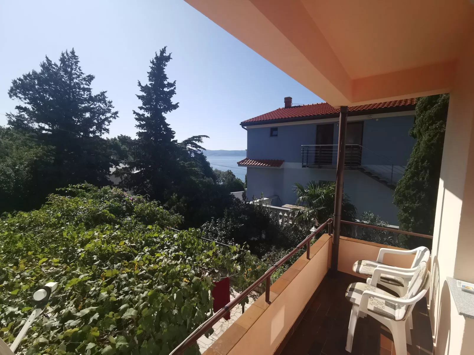 Wohnung für 7 Personen, 100m vom Strand-Outside