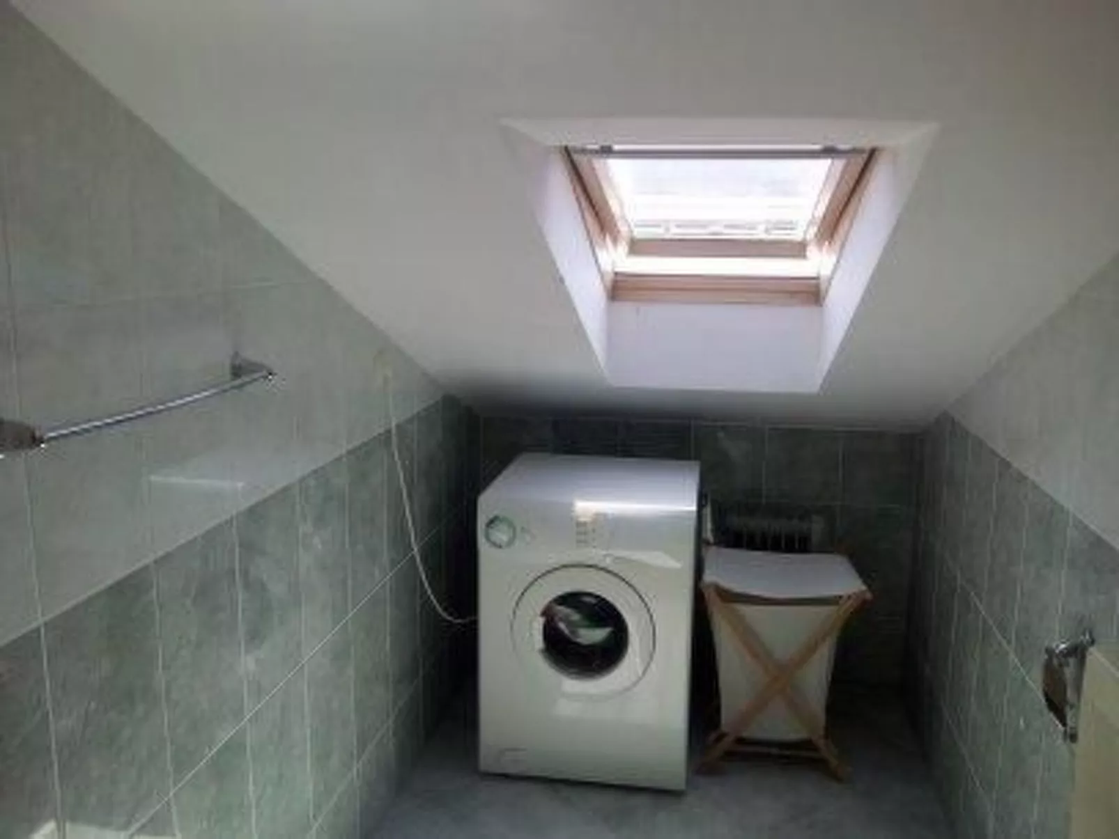 Wohnung mit Blick auf das Wasser-Image-tags.info