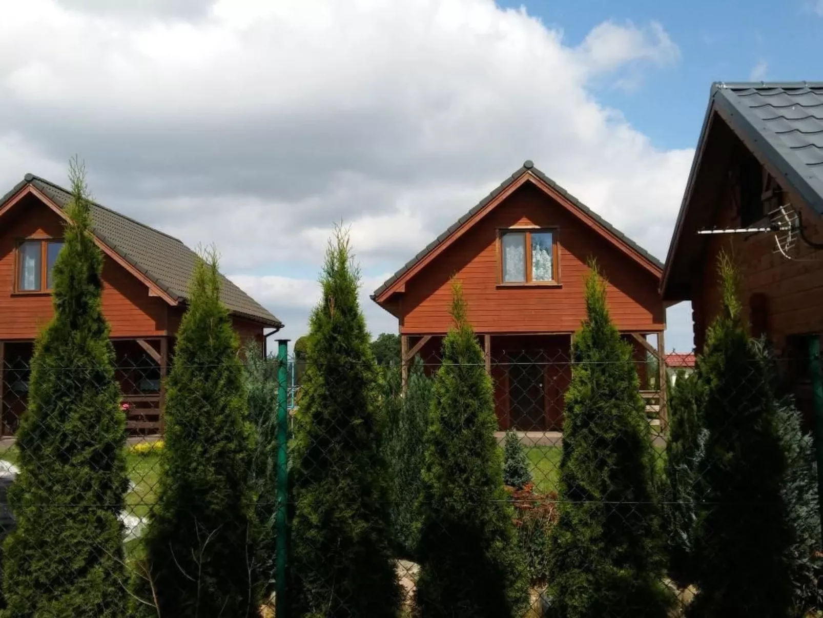 Haus in Karsibór mit Grill, Terrasse und Garten-Draußen