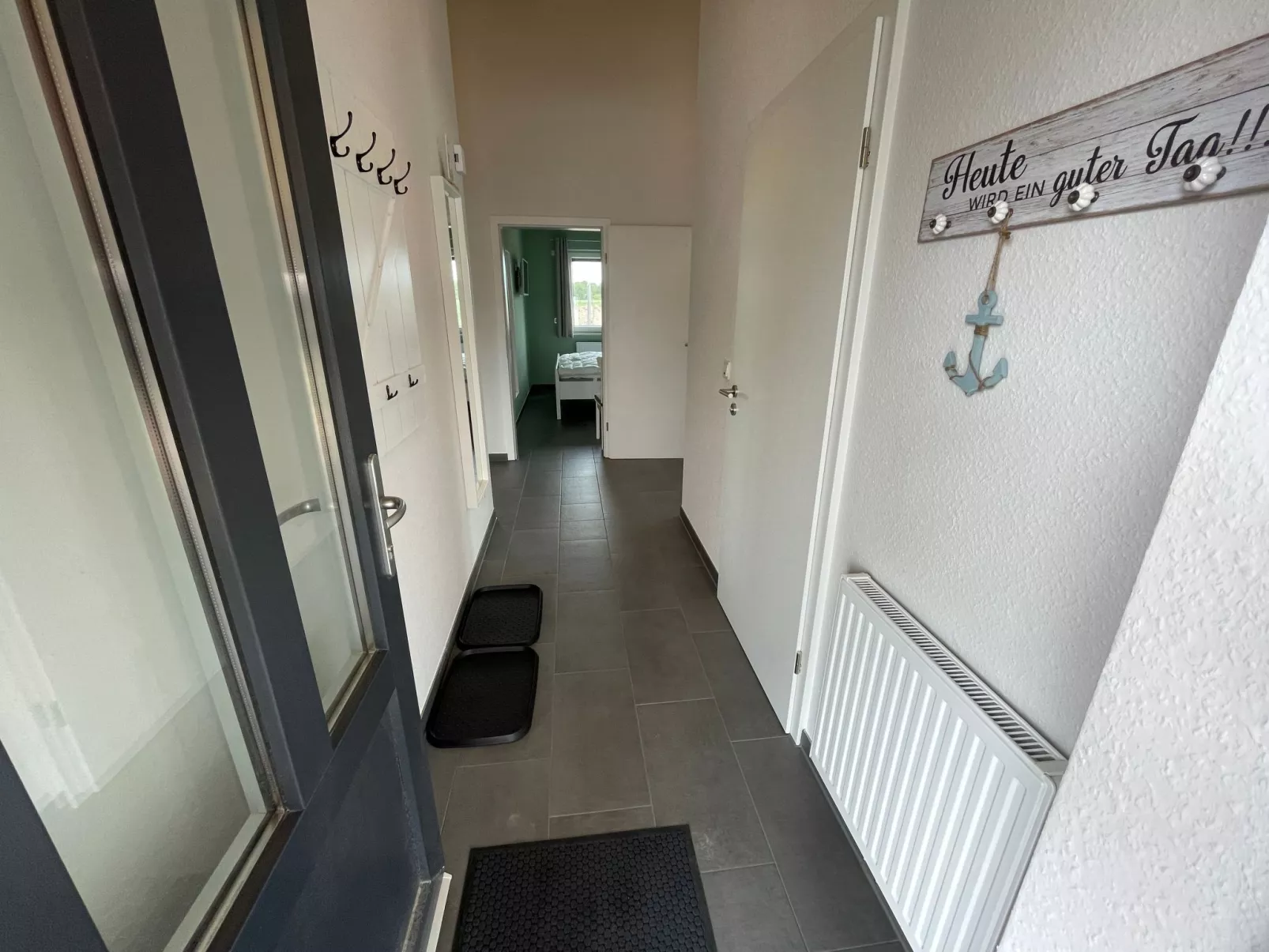 G1 Eingezäuntes Haus mit Kamin in Eckwarderhörne-Drinnen