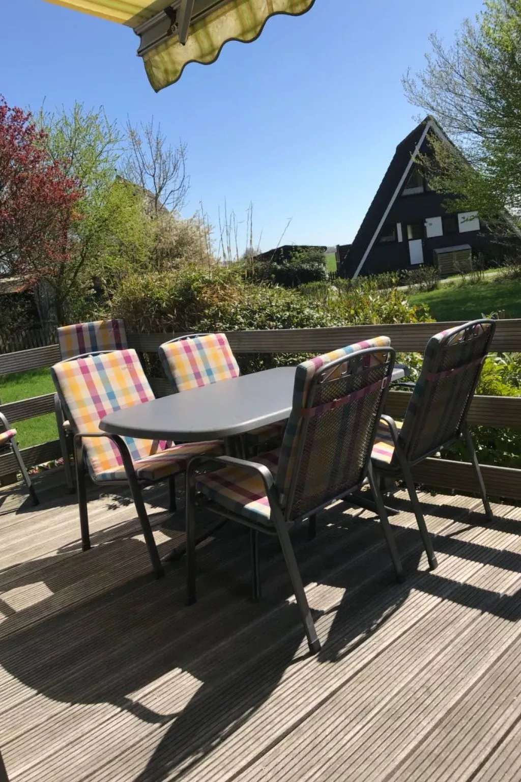 In Fedderwardersiel mit Terrasse-Dehors