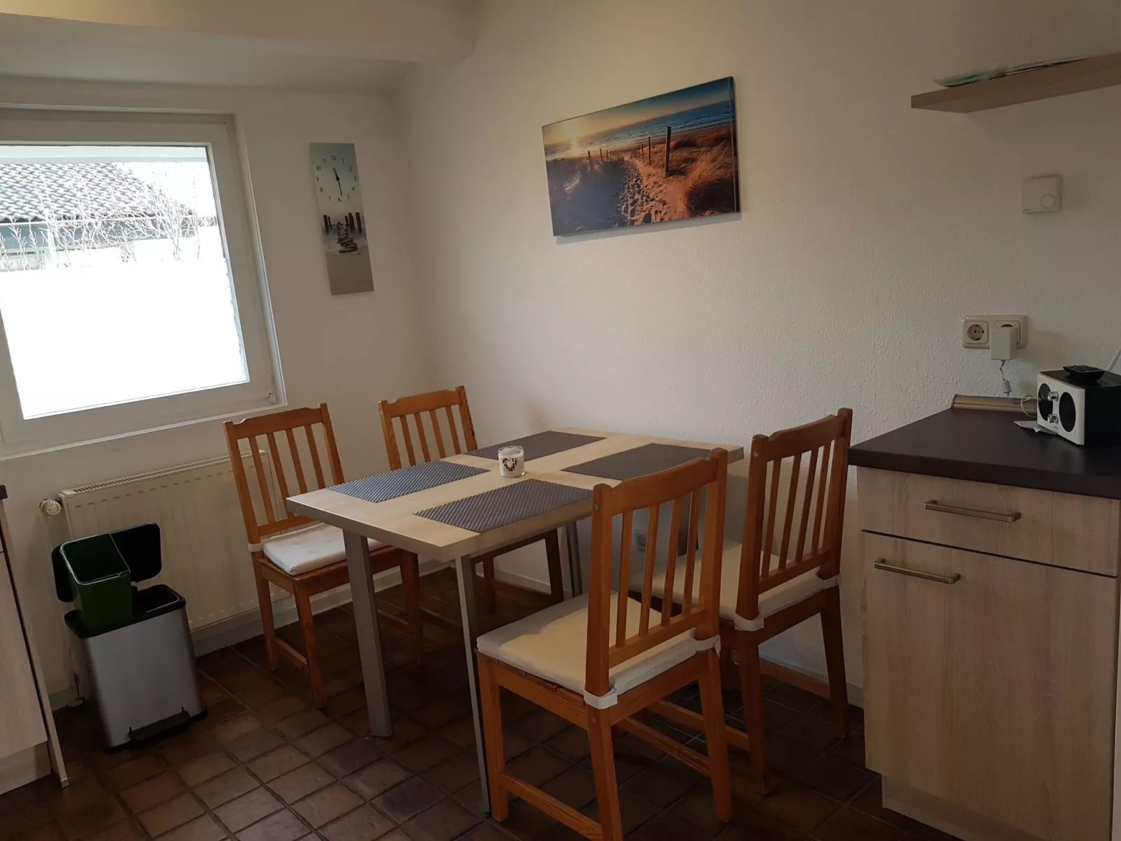 Direkt am Binnensee mit eigenem Steg-Drinnen